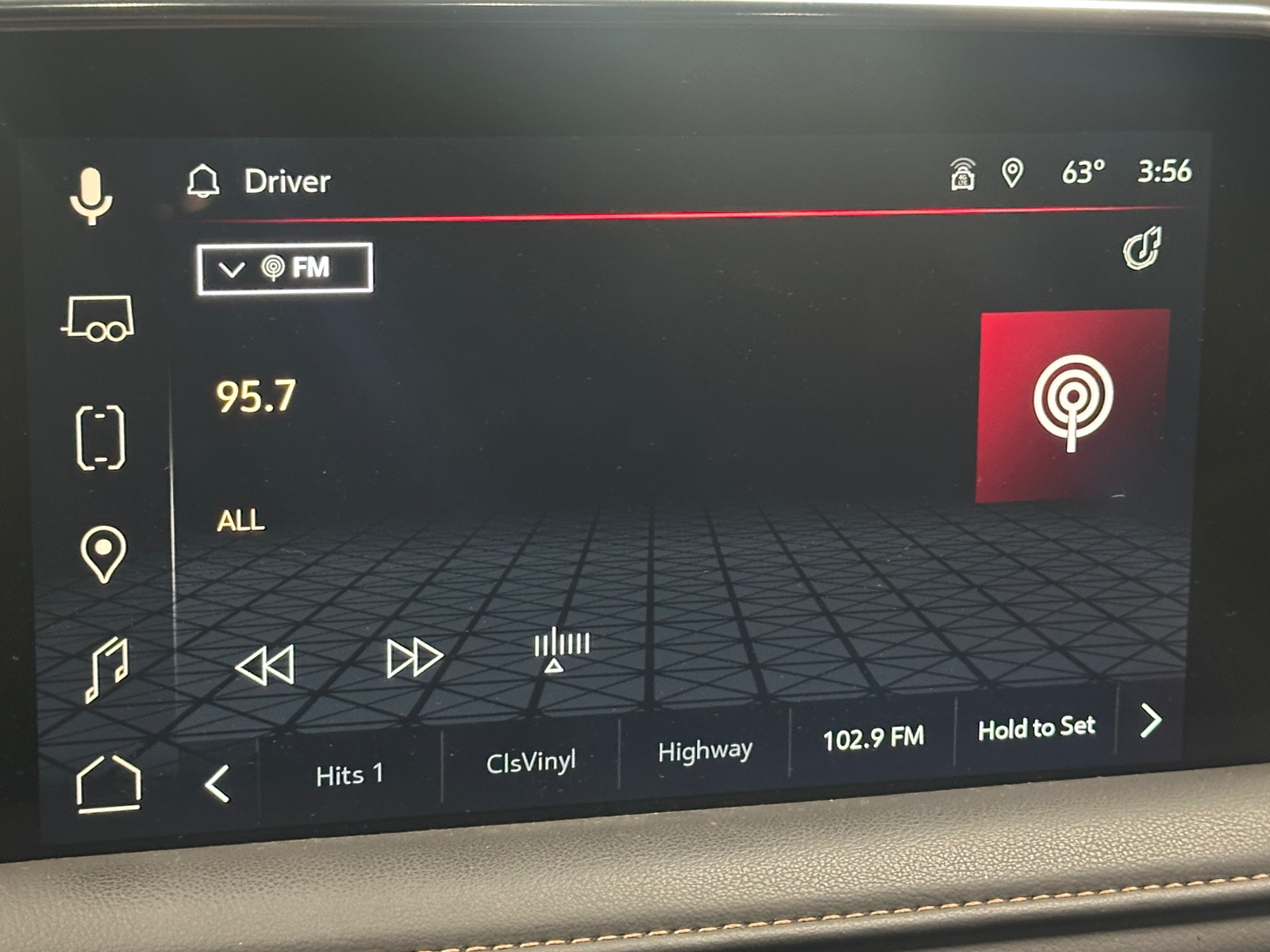 Thumbnail: 2023 GMC Yukon XL - 3