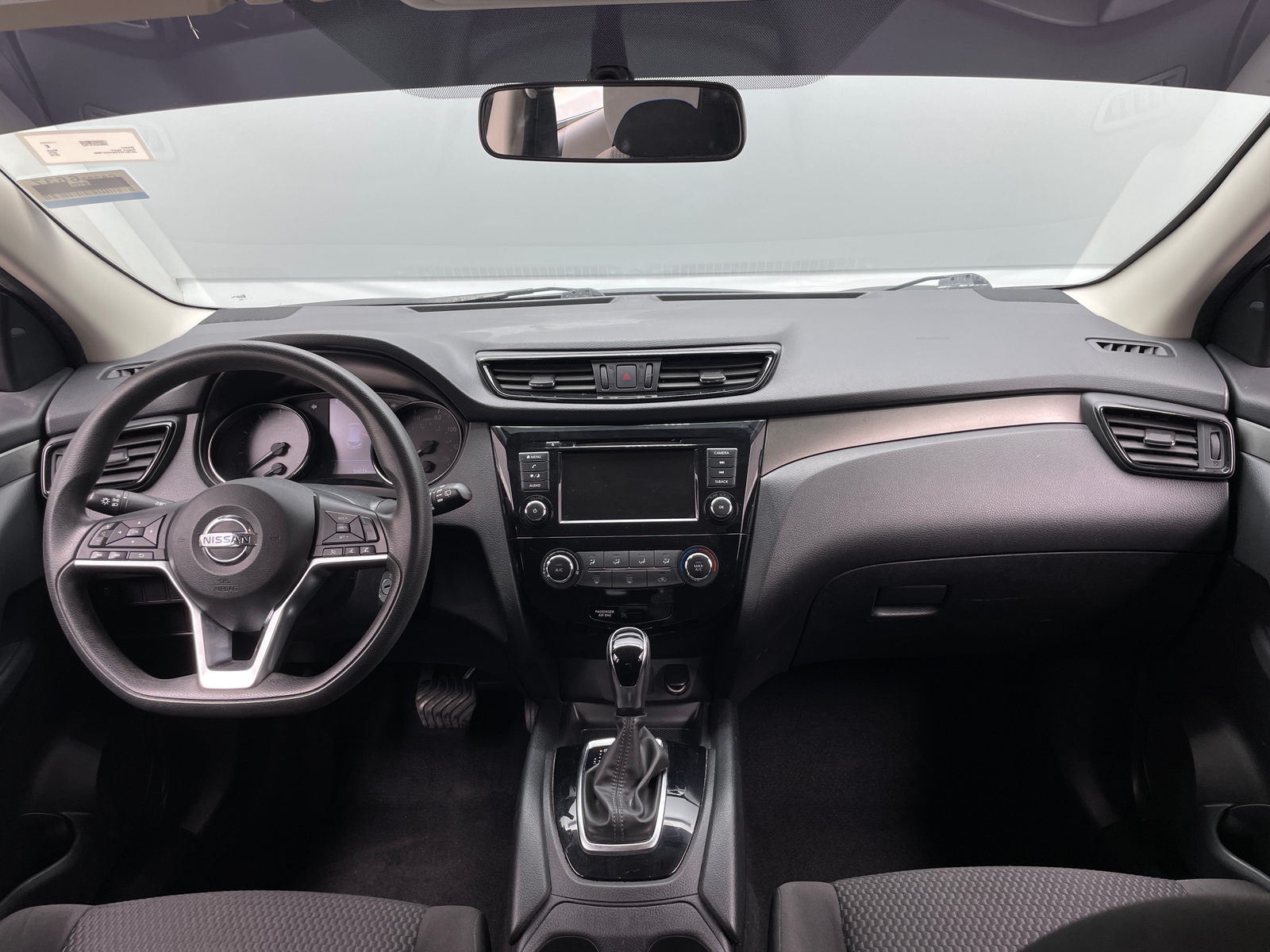 Thumbnail: 2019 Nissan Rogue Sport - 3