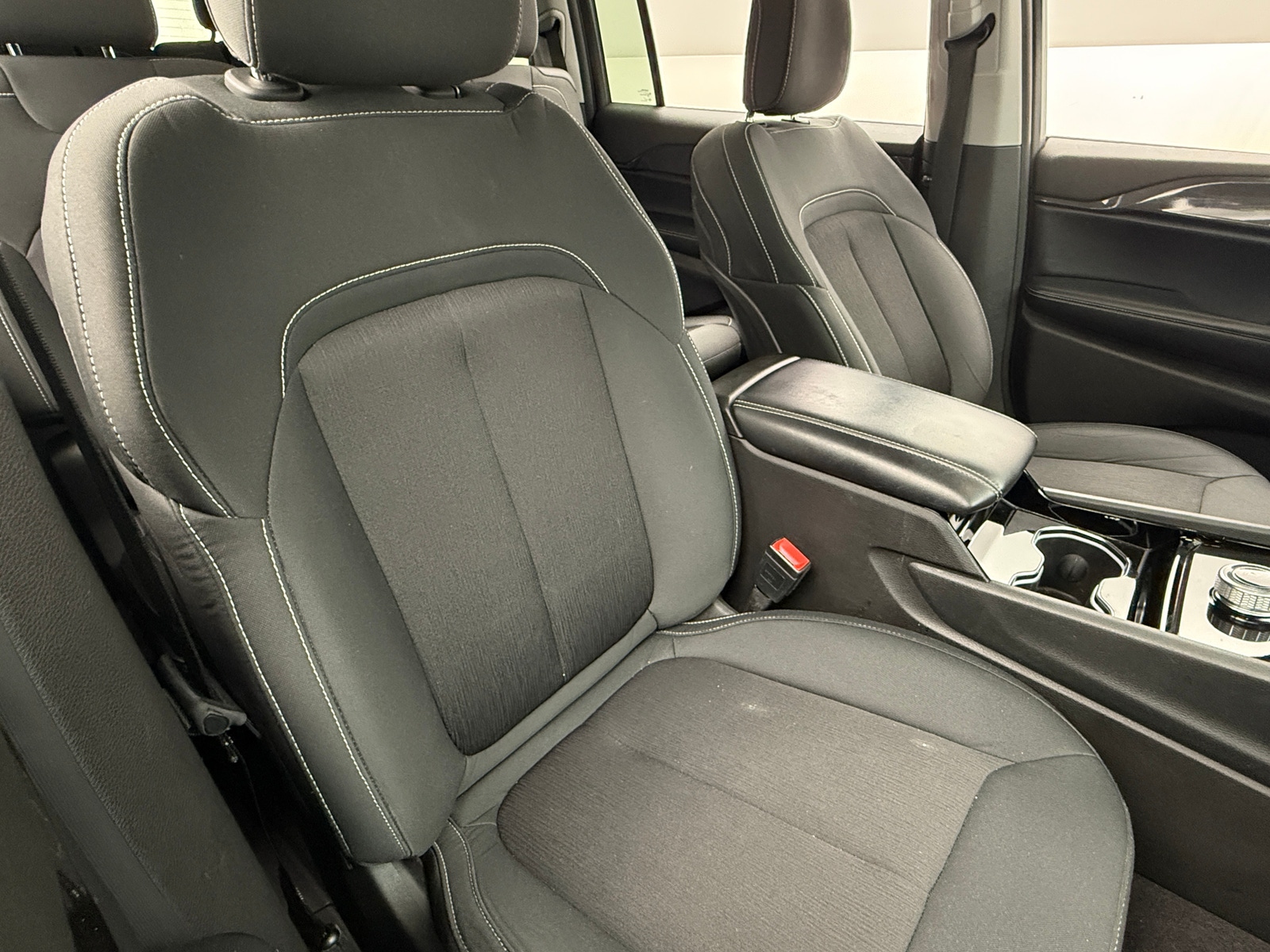 Thumbnail: 2021 Jeep Grand Cherokee L - 2