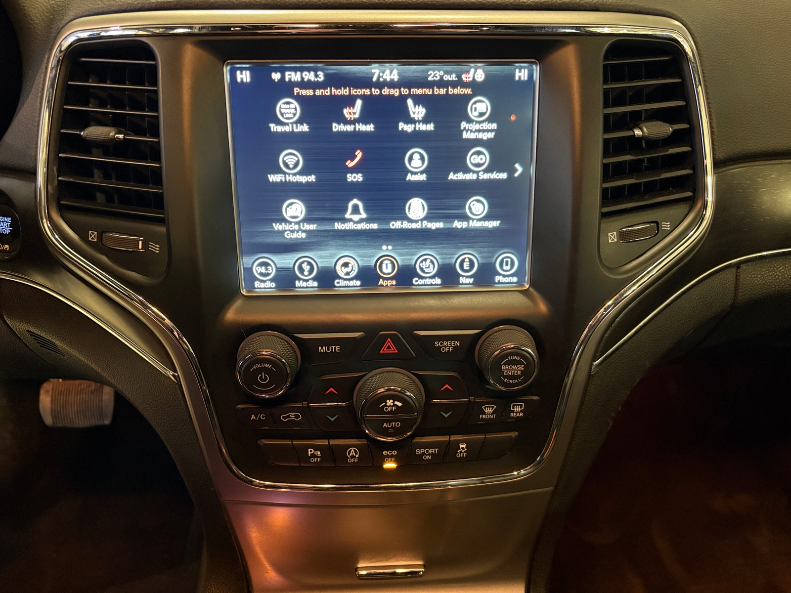 Thumbnail: 2018 Jeep Grand Cherokee - 3