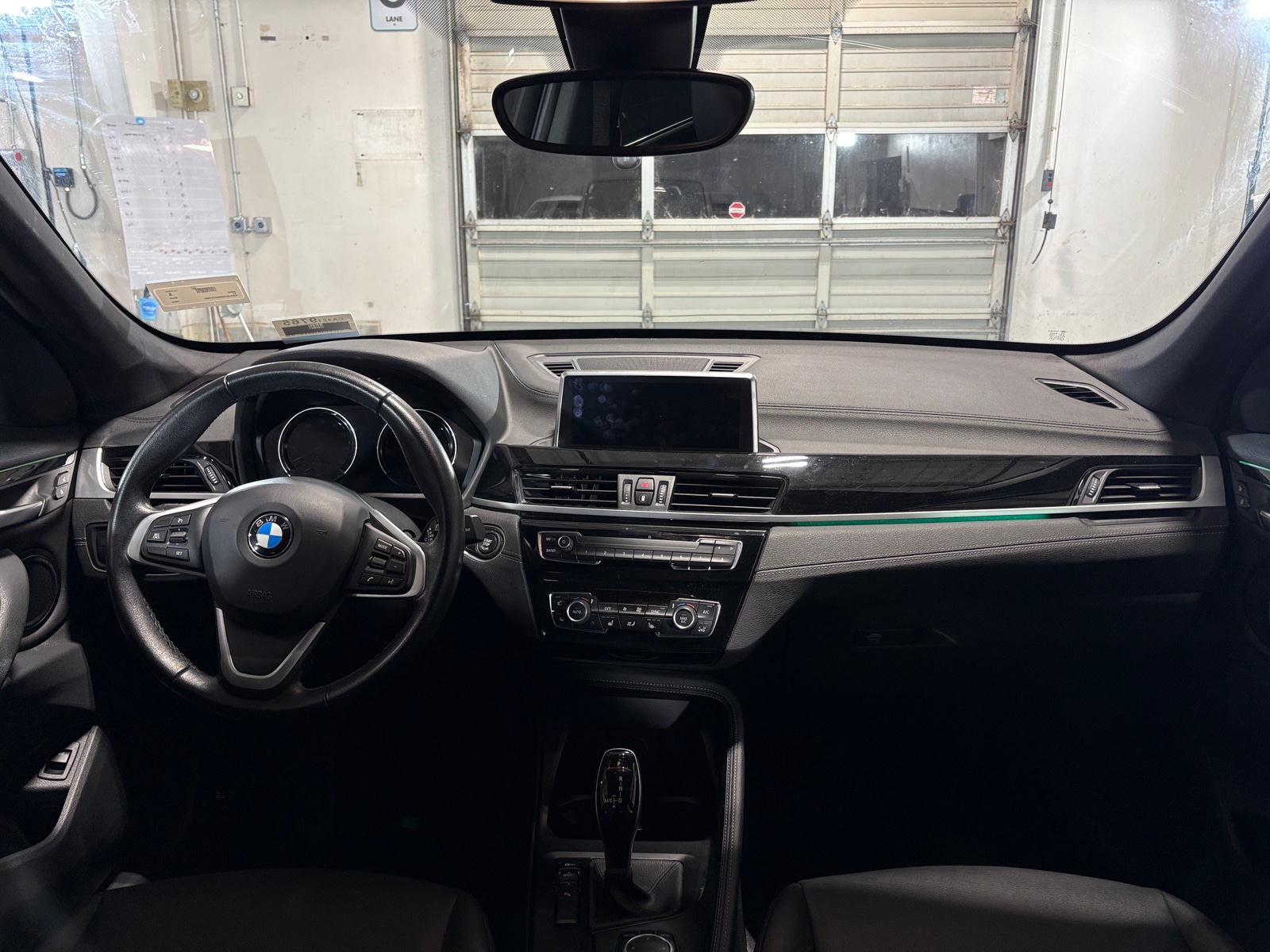 Thumbnail: 2022 BMW X1 - 2