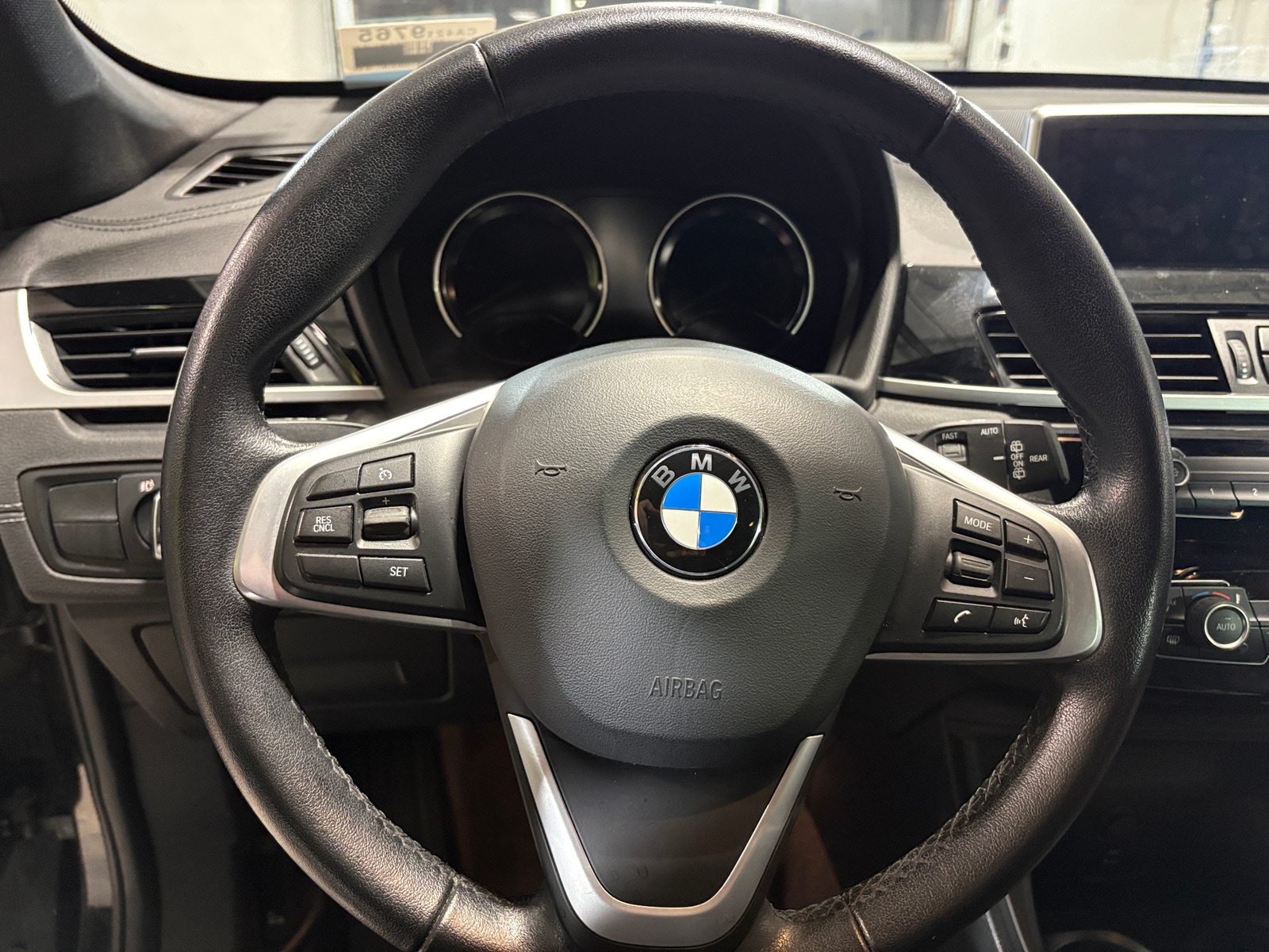 Thumbnail: 2022 BMW X1 - 4