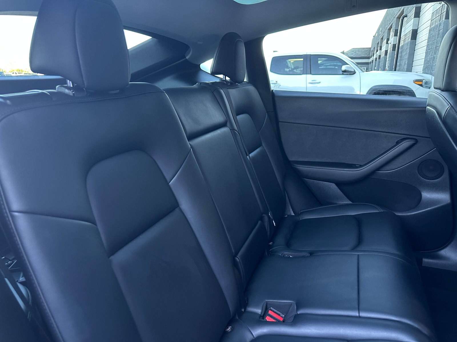 Thumbnail: 2022 Tesla Model Y - 5