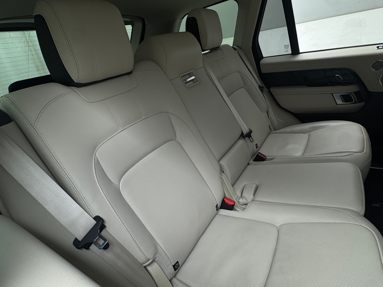 Thumbnail: 2021 Land Rover Range Rover - 5