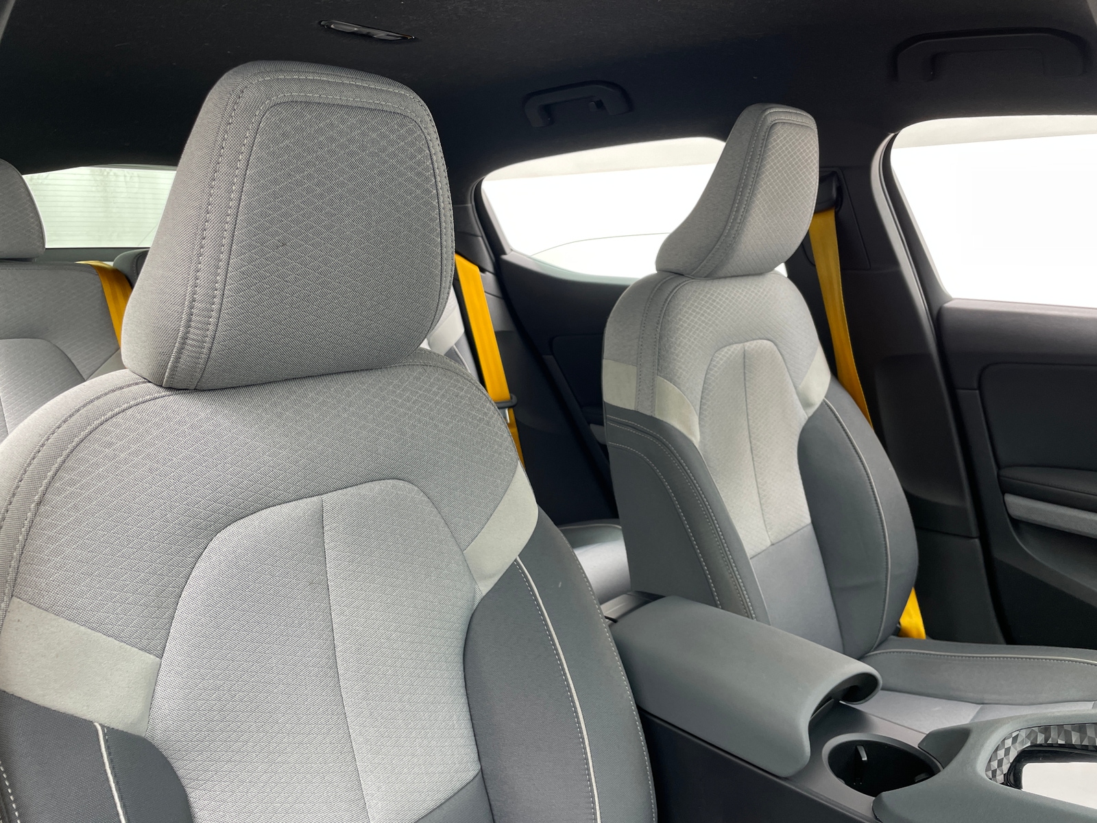 Thumbnail: 2022 Polestar 2 - 2