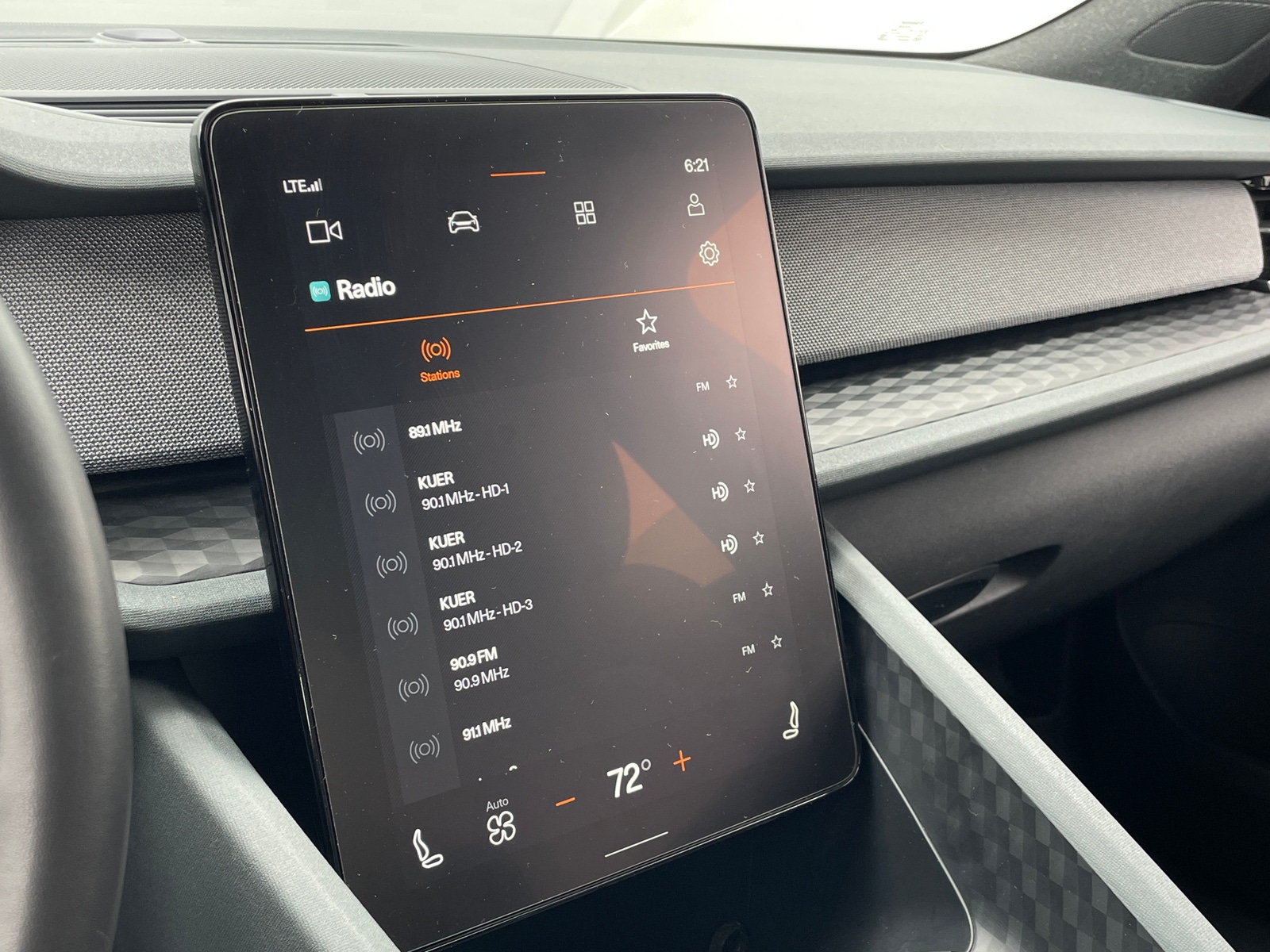 Thumbnail: 2022 Polestar 2 - 4