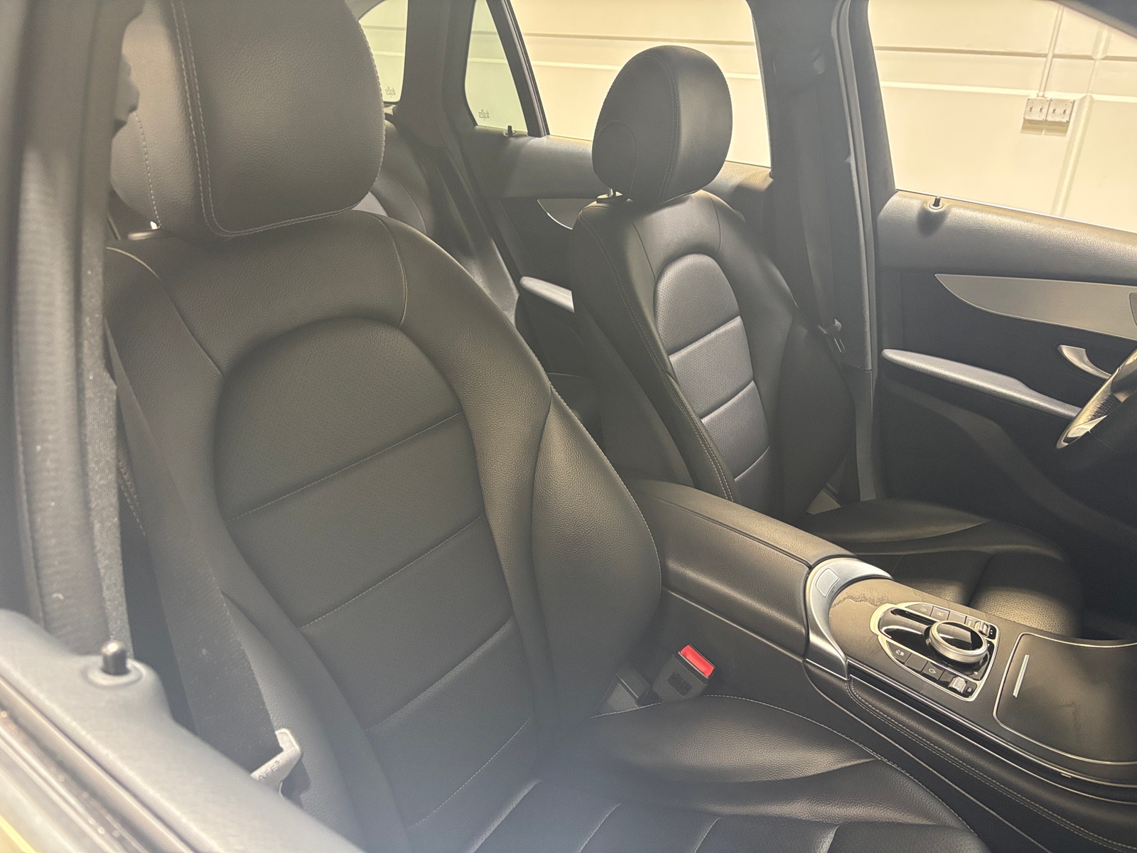 Thumbnail: 2019 Mercedes-Benz GLC - 2