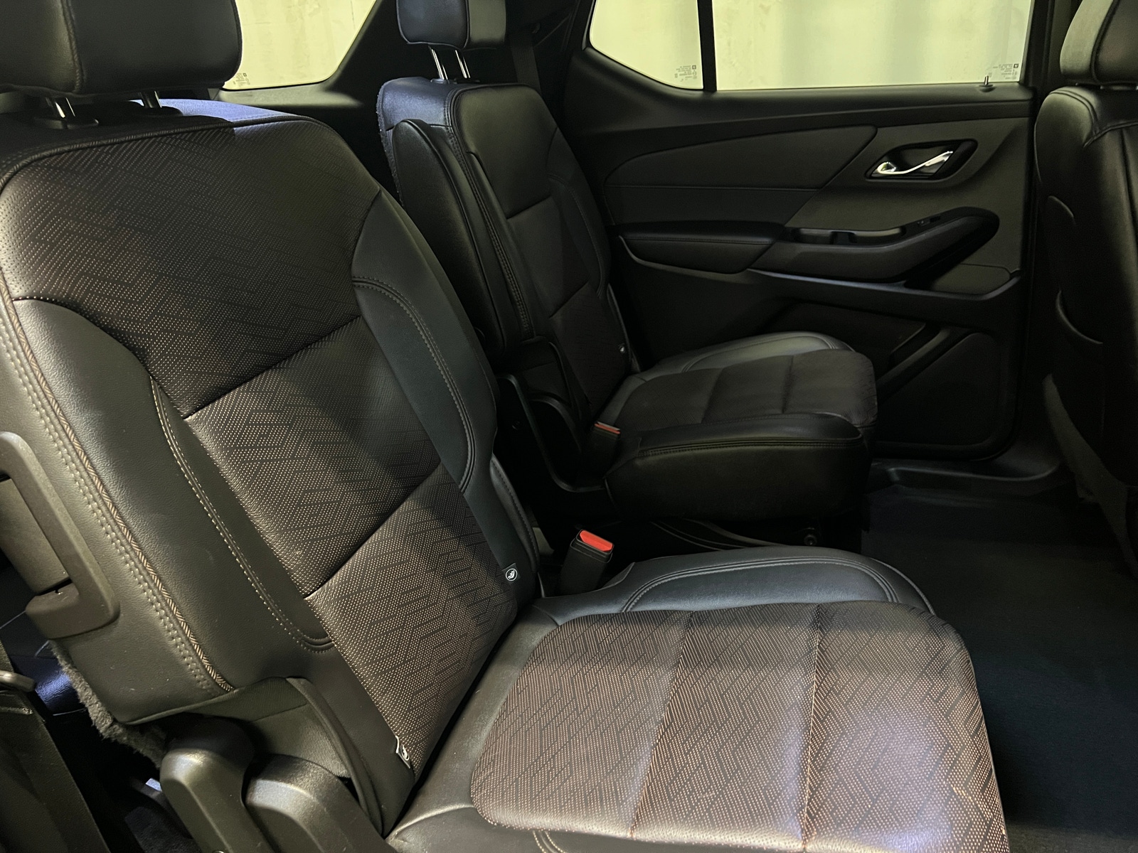 Thumbnail: 2023 Chevrolet Traverse - 5