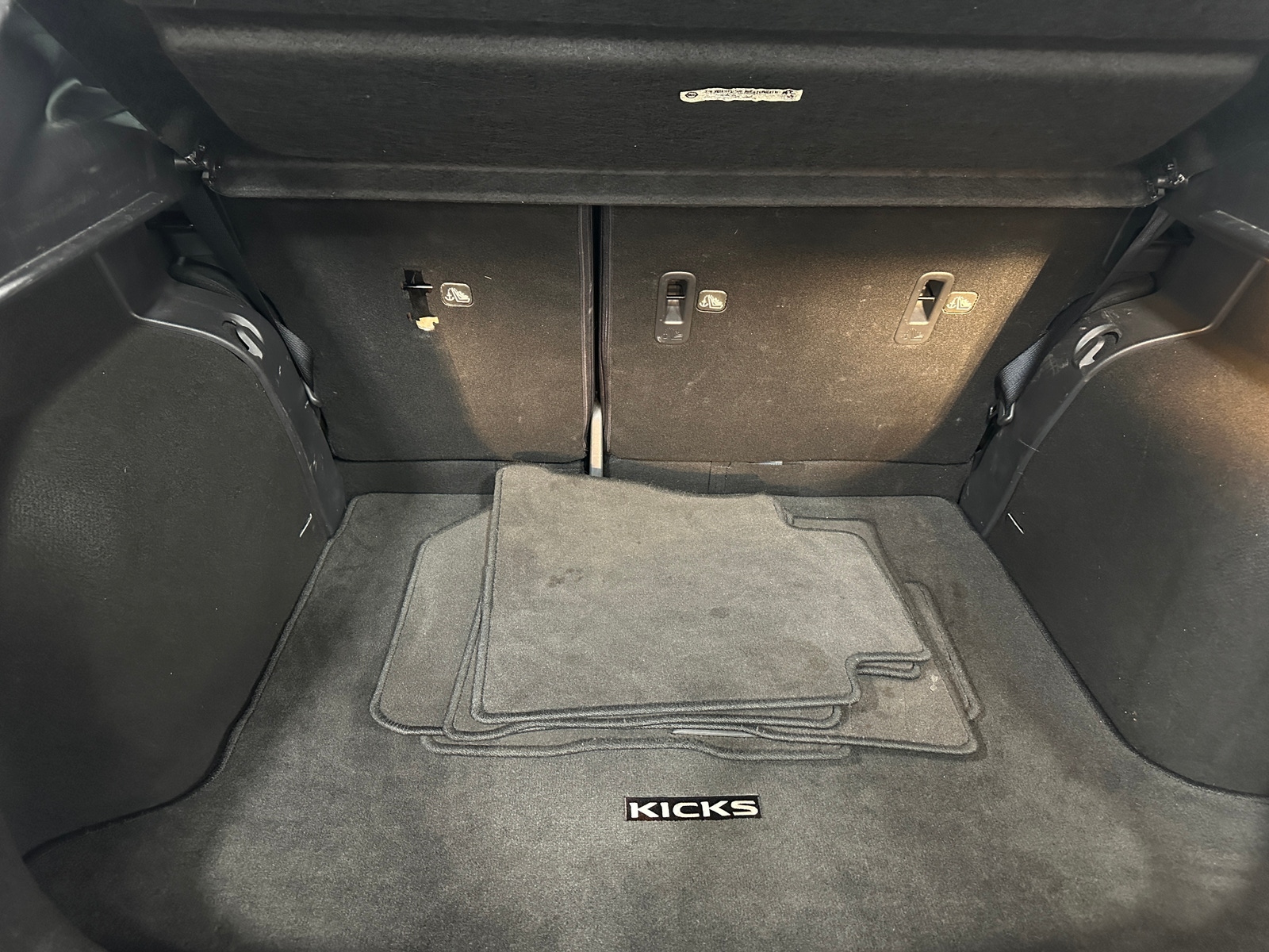 Thumbnail: 2020 Nissan Kicks - 7