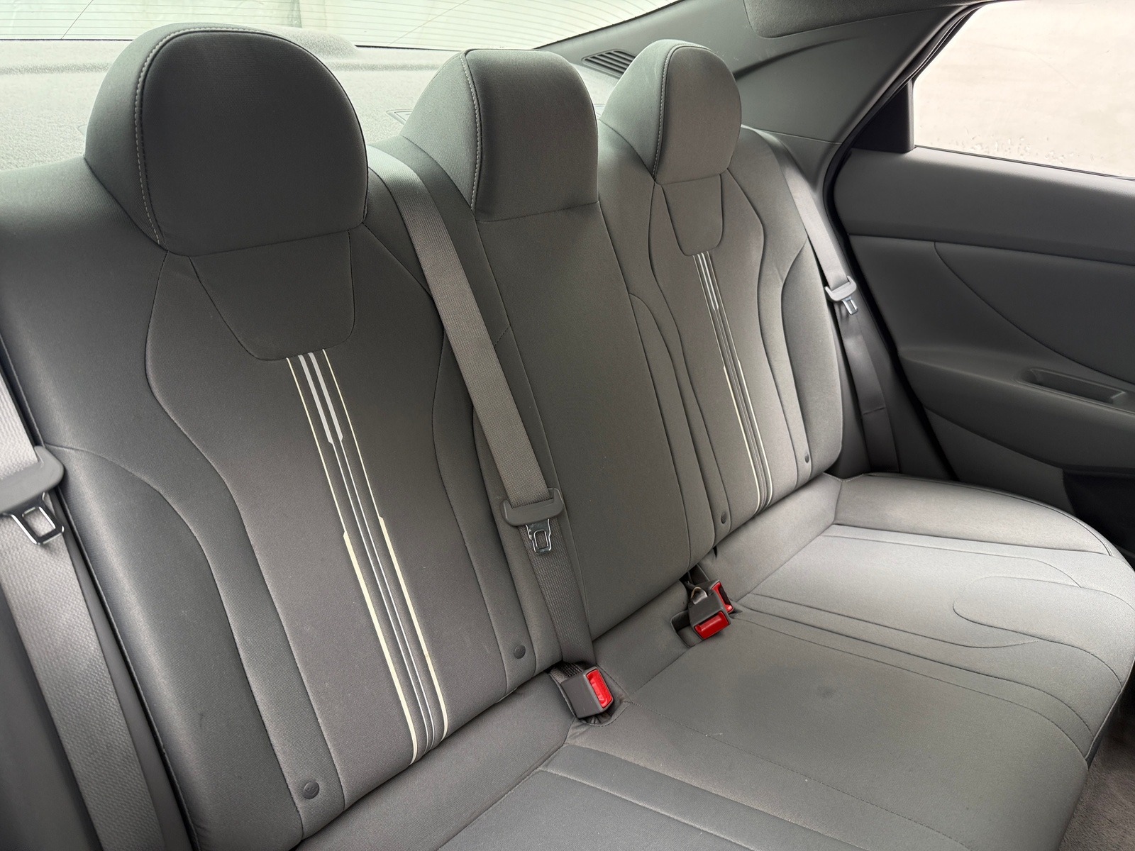 Thumbnail: 2022 Hyundai Elantra - 6