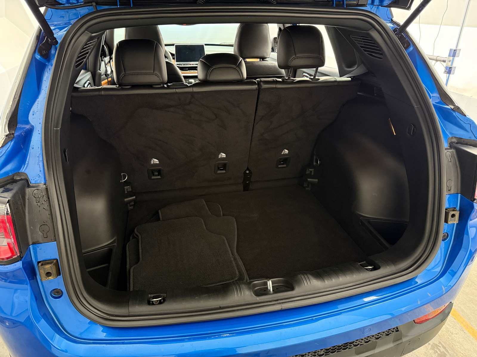 Thumbnail: 2024 Jeep Compass - 6