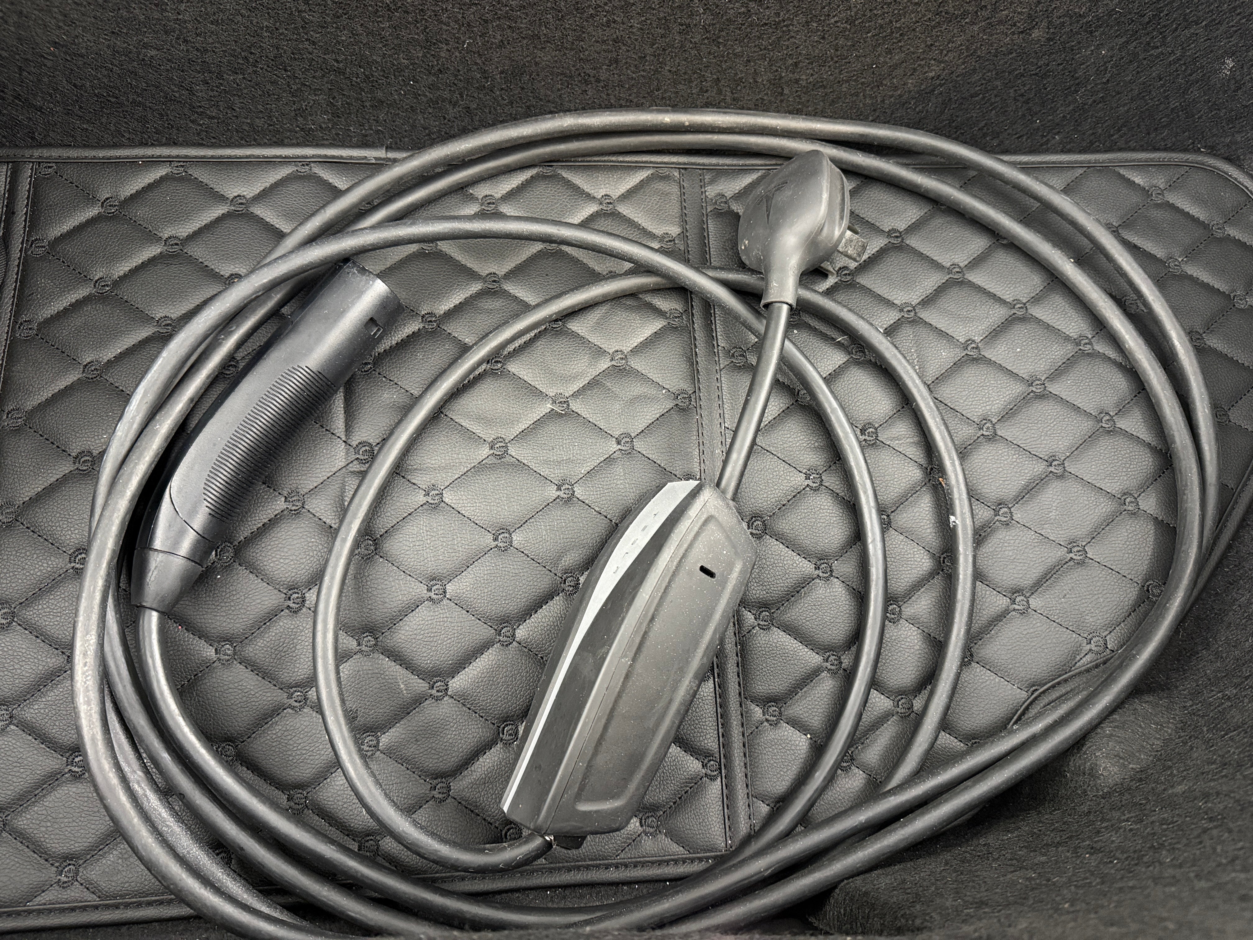 Used 2020 Tesla Model X Long Range Plus with VIN 5YJXCDE2XLF283066 for sale in Auburn, WA