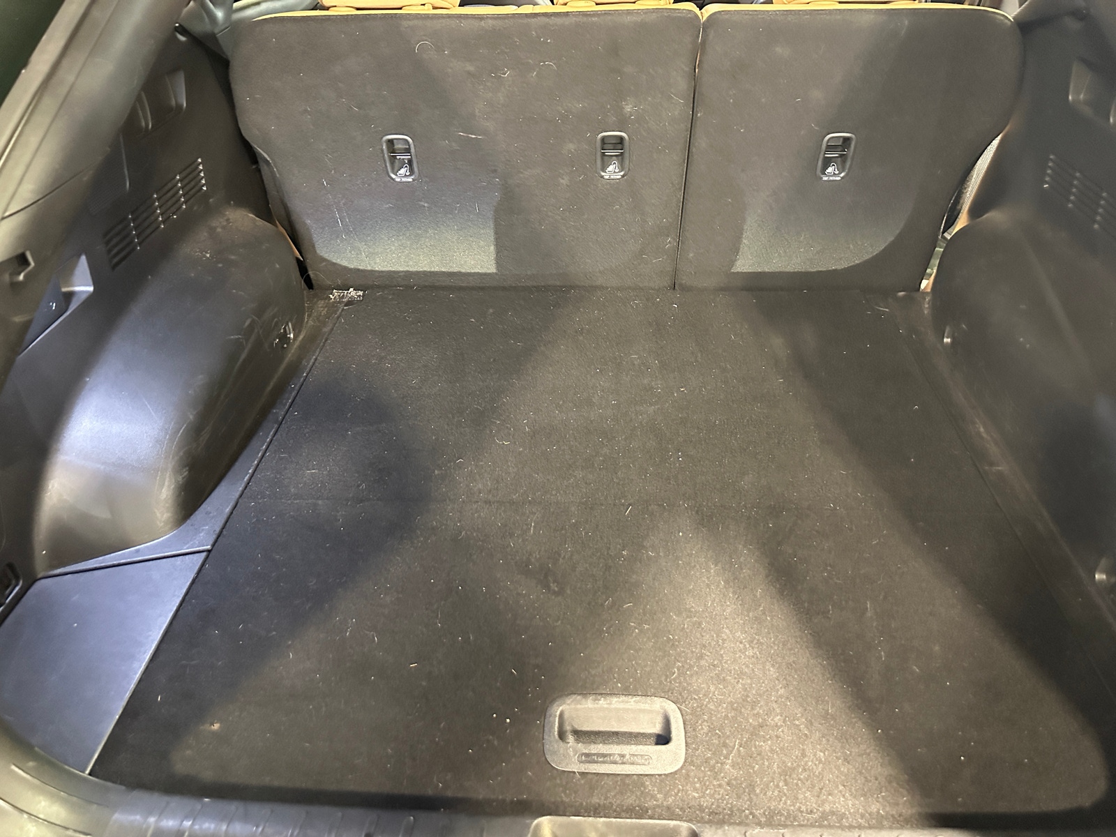 Thumbnail: 2023 Kia EV6 - 6