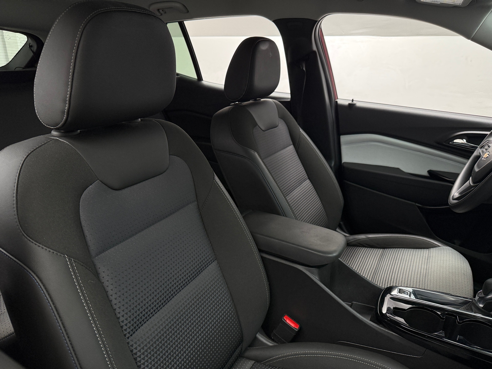 Thumbnail: 2024 Chevrolet Trax - 2