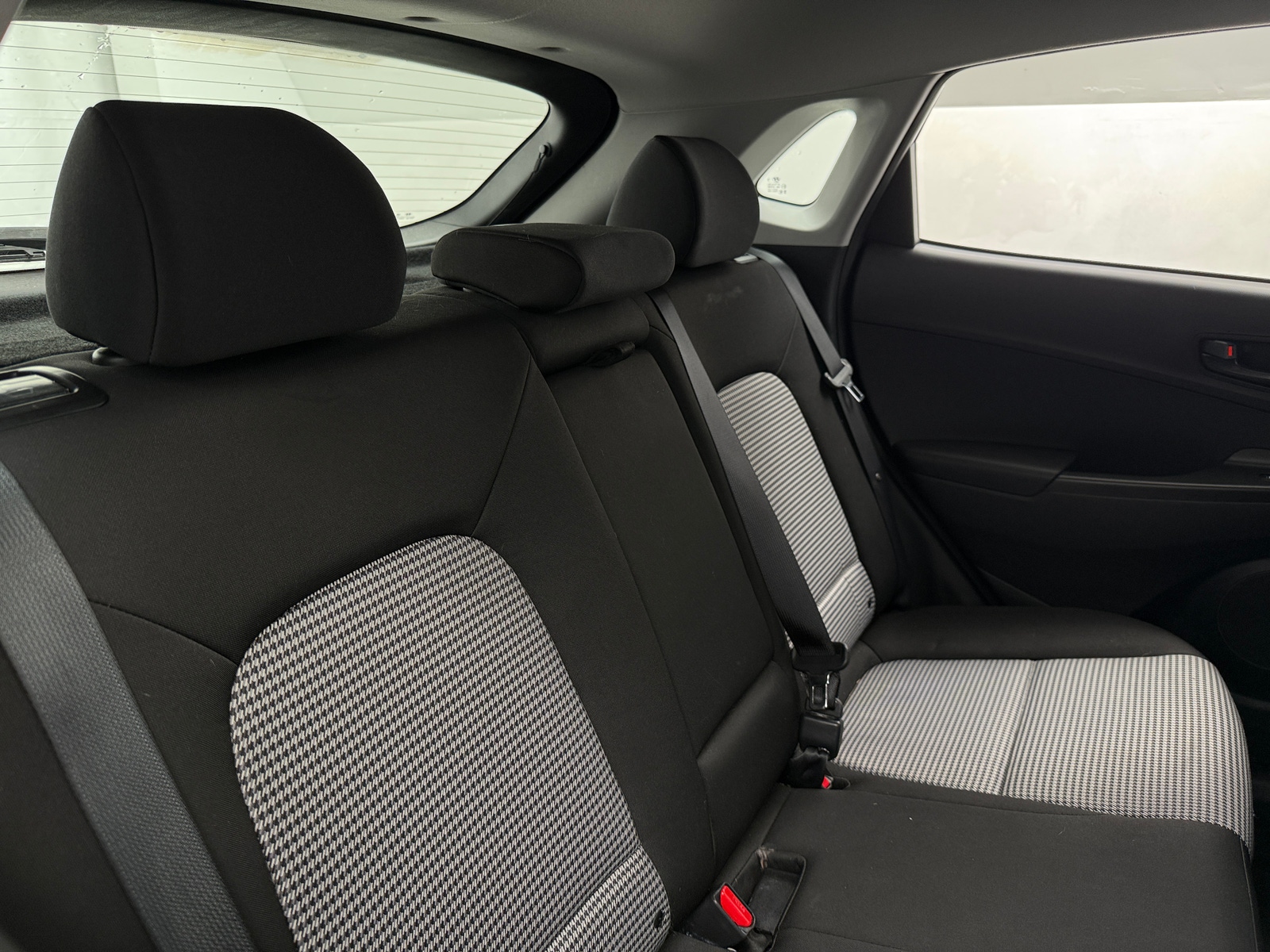 Thumbnail: 2021 Hyundai Kona - 6