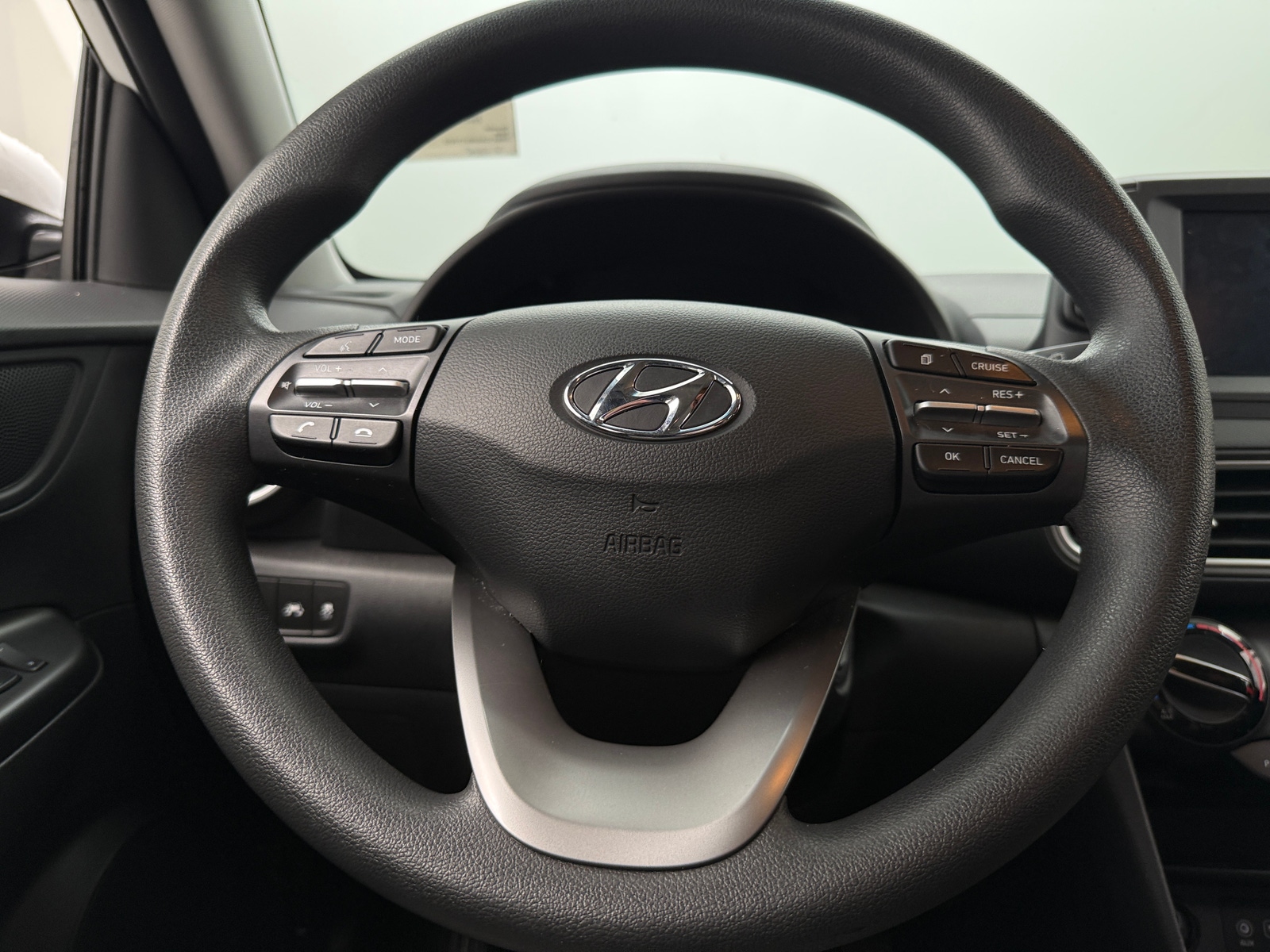 Thumbnail: 2021 Hyundai Kona - 5
