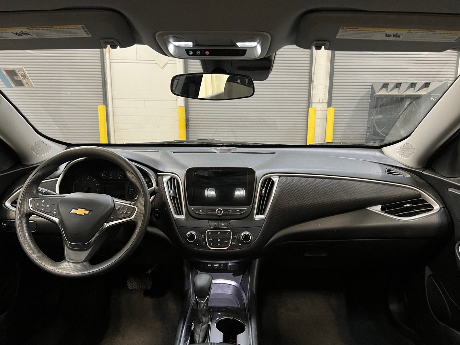 Thumbnail: 2024 Chevrolet Malibu - 3