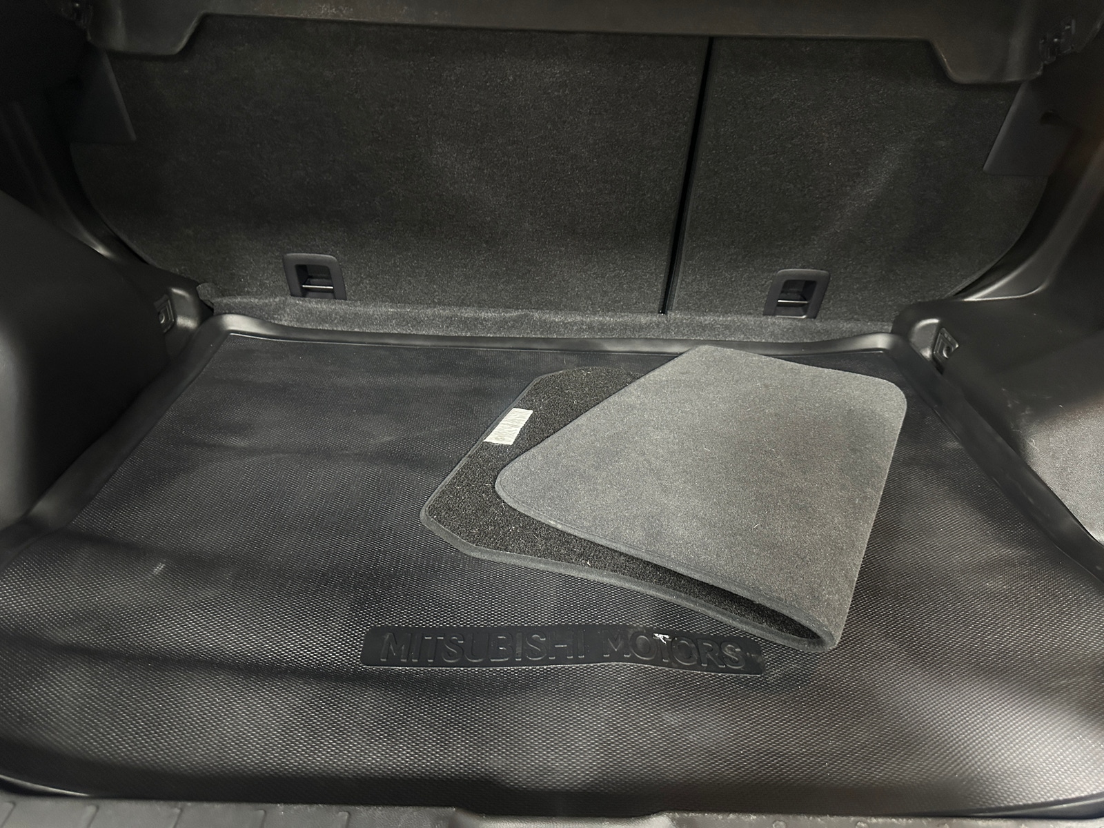 Thumbnail: 2024 Mitsubishi Outlander Sport - 7