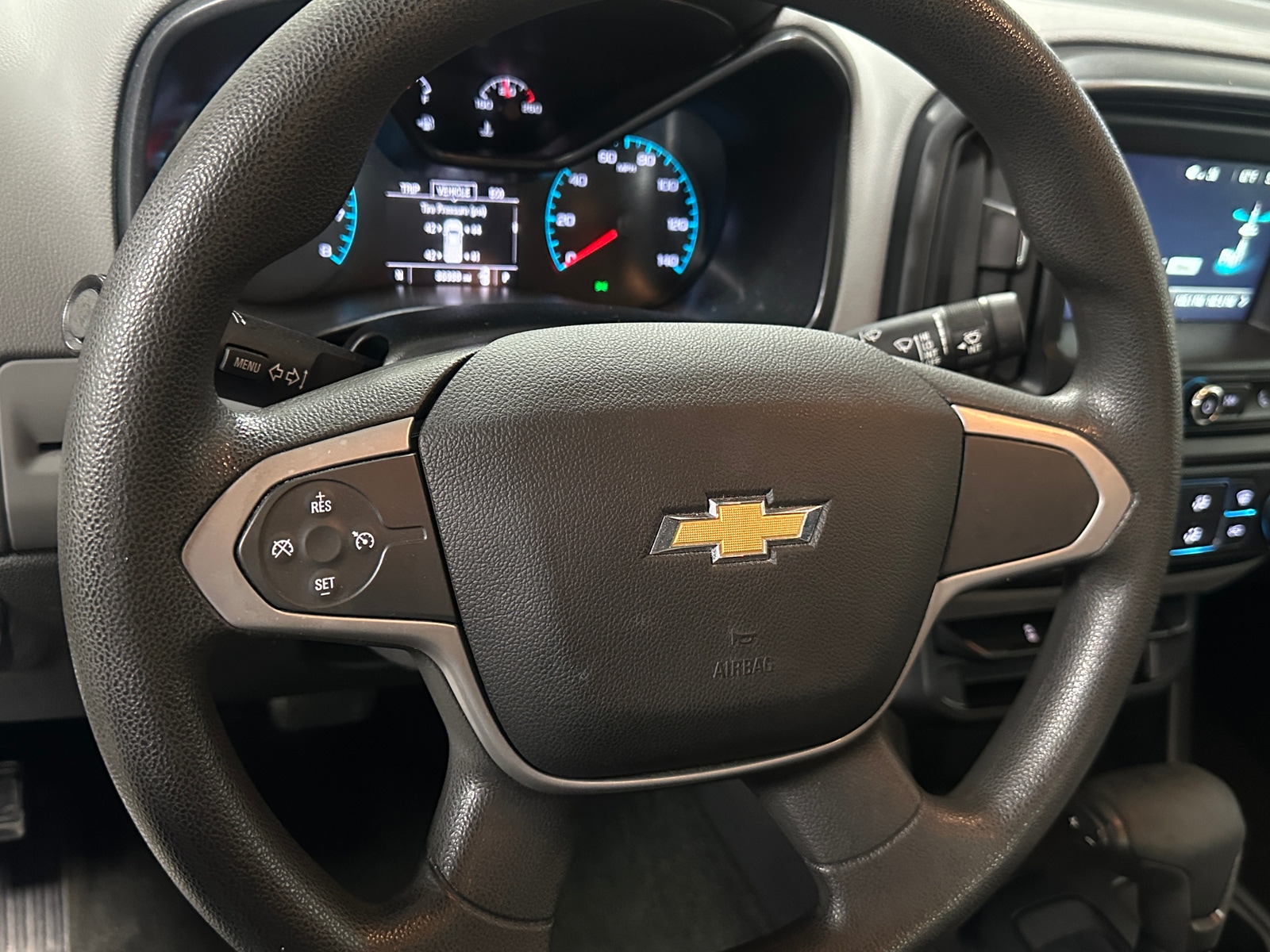Thumbnail: 2017 Chevrolet Colorado - 5