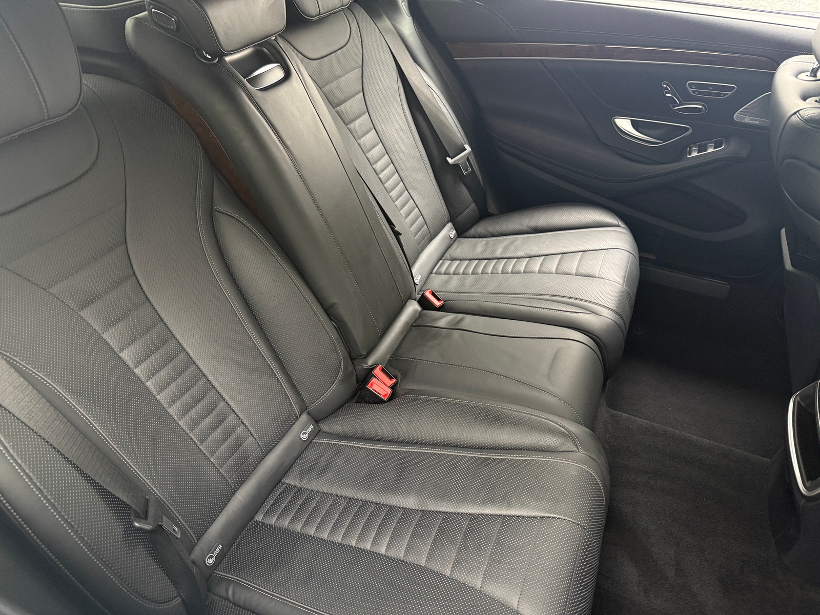 Thumbnail: 2015 Mercedes-Benz S-Class - 5