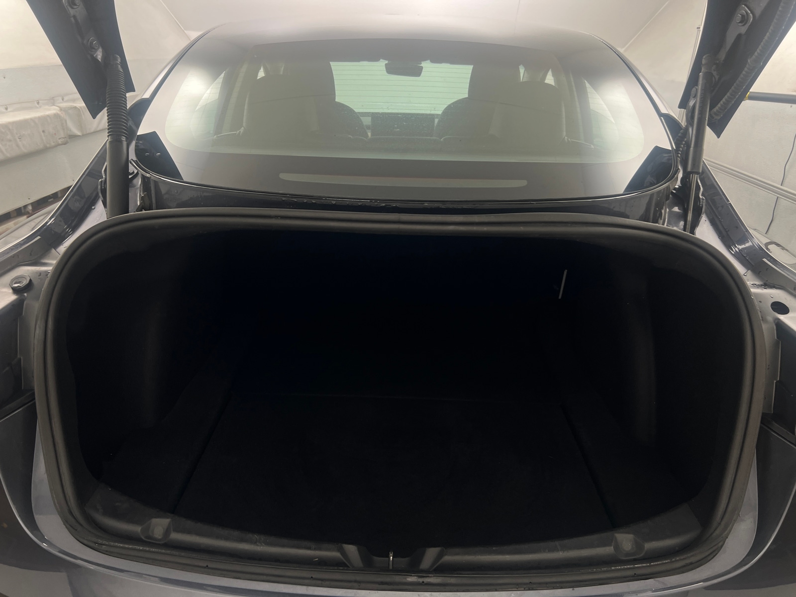 Thumbnail: 2022 Tesla Model 3 - 6