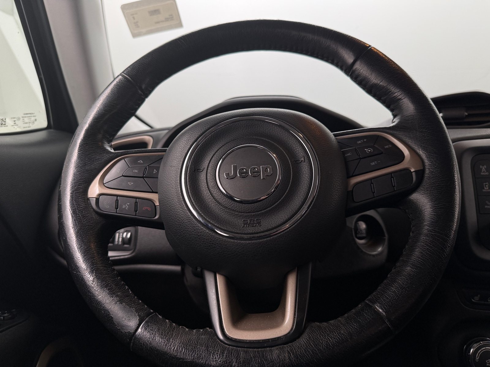 Thumbnail: 2017 Jeep Renegade - 5