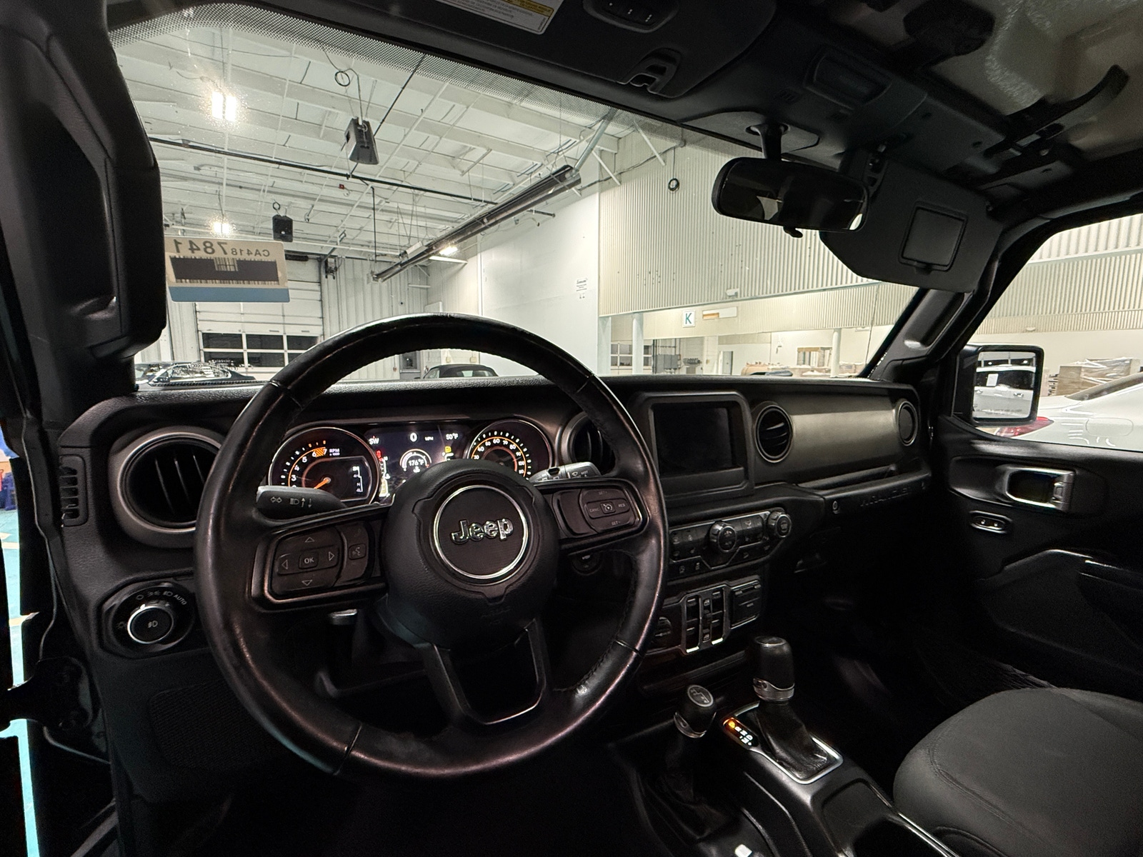 Thumbnail: 2020 Jeep Wrangler - 3