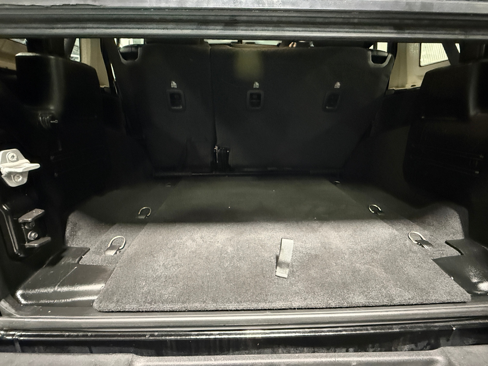 Thumbnail: 2020 Jeep Wrangler - 7