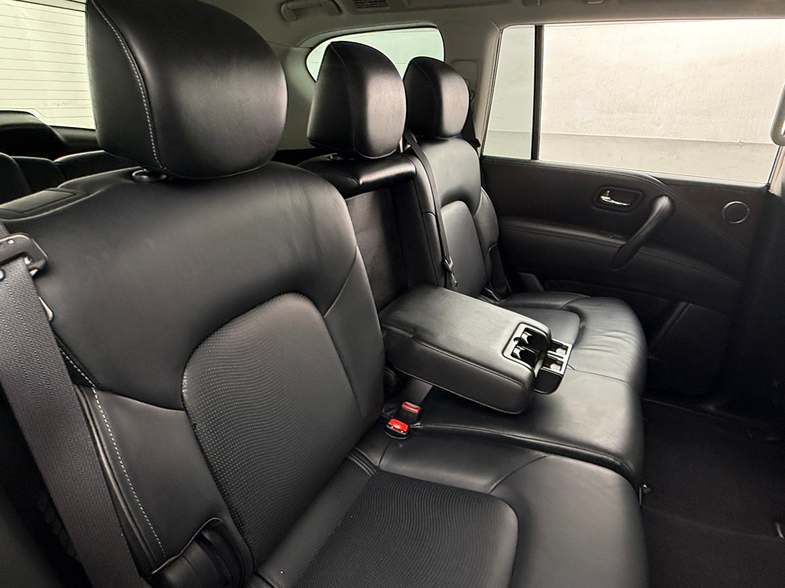 Thumbnail: 2017 INFINITI QX80 - 5