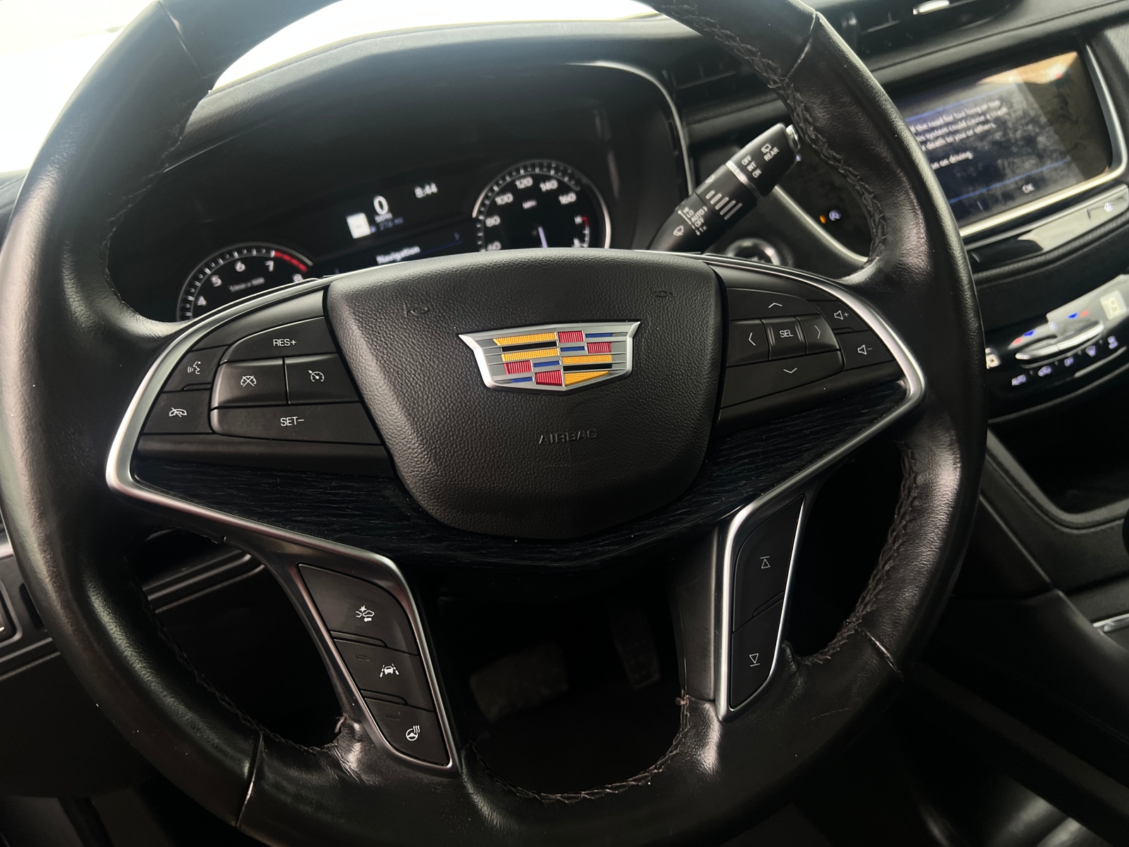 Thumbnail: 2024 Cadillac XT5 - 4