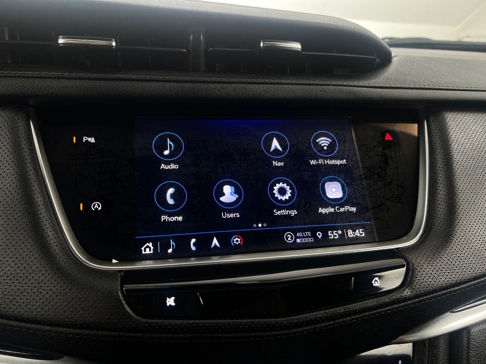 Thumbnail: 2024 Cadillac XT5 - 3