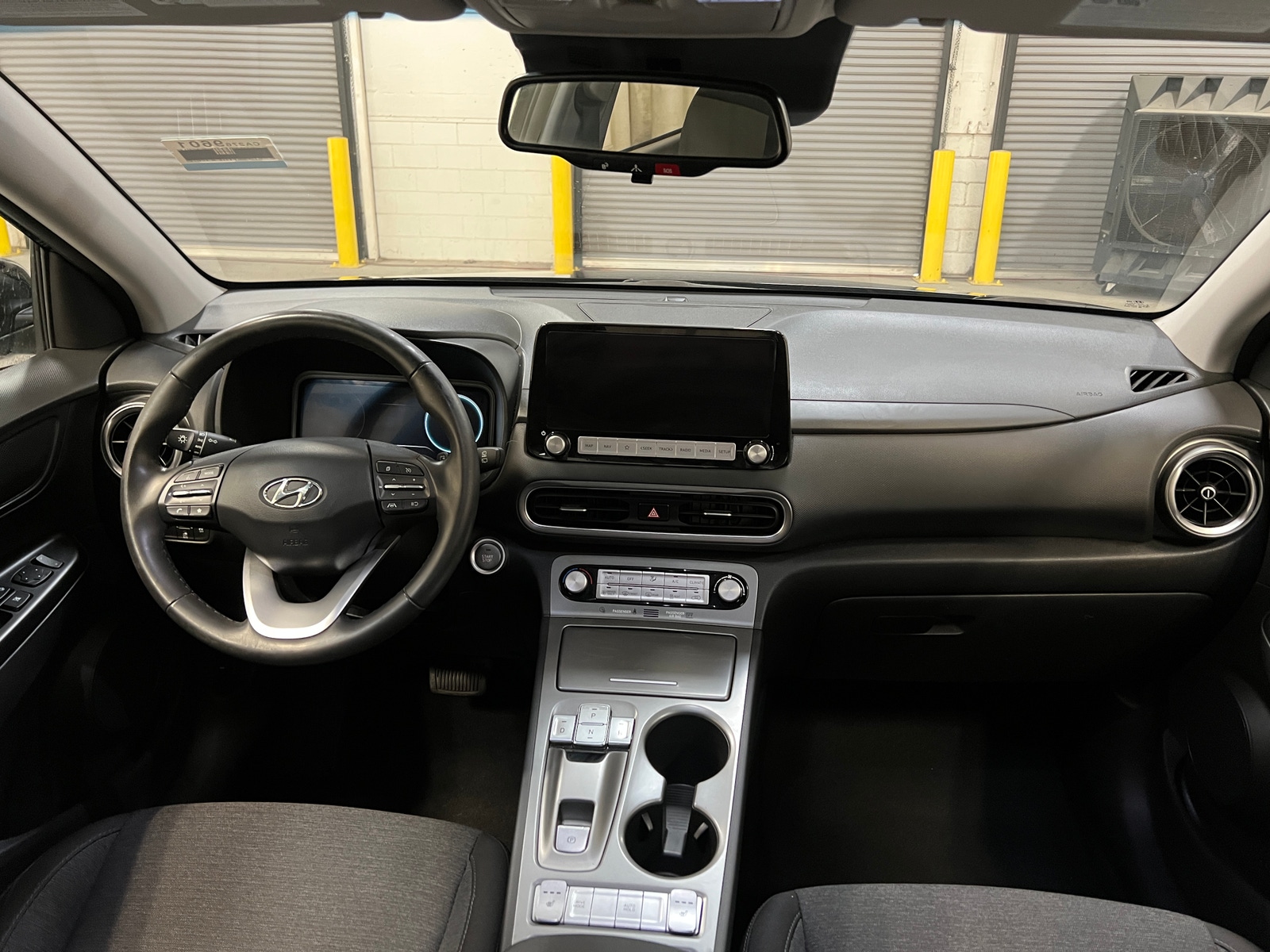 Thumbnail: 2023 Hyundai Kona - 3