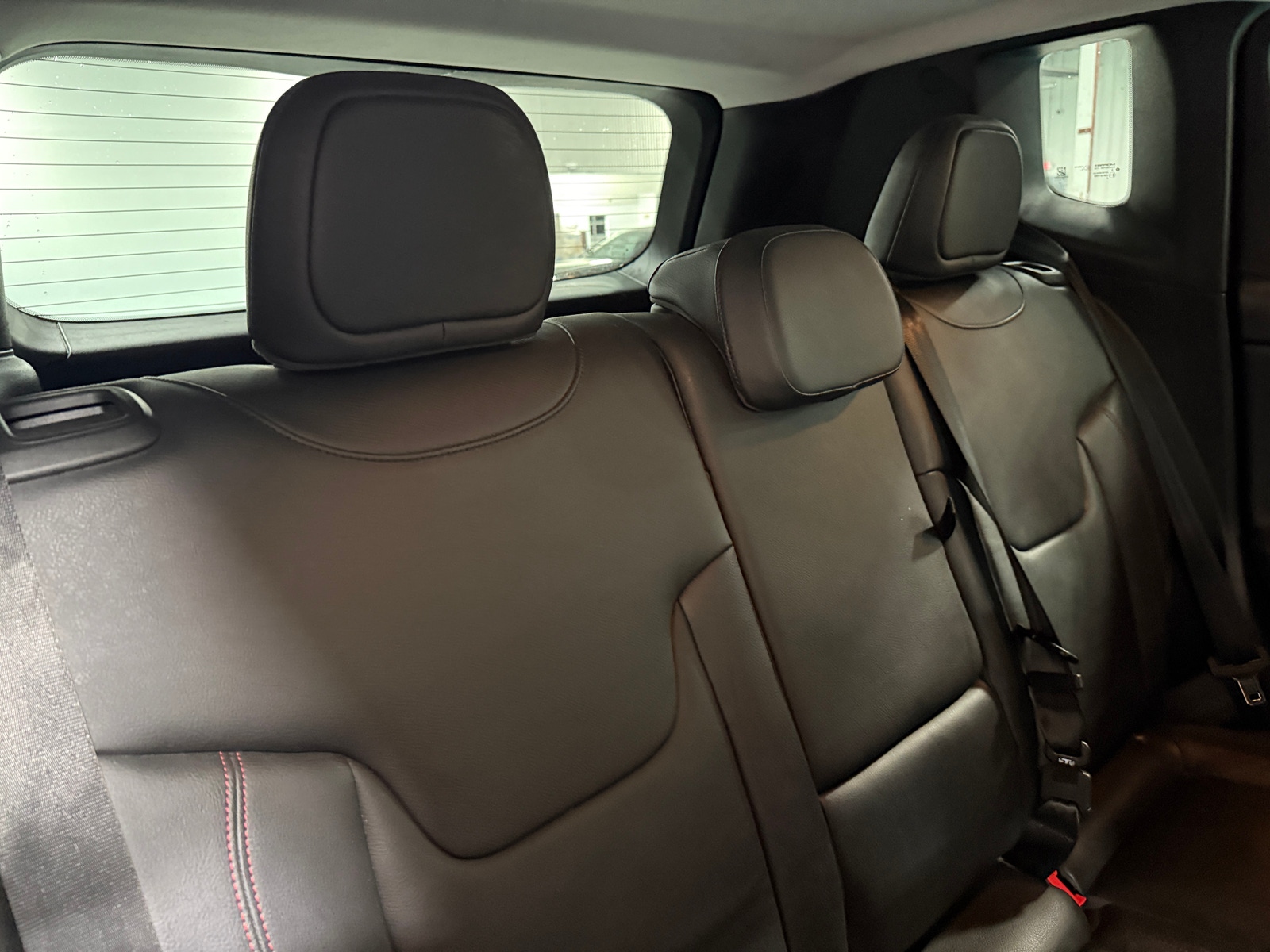 Thumbnail: 2017 Jeep Renegade - 6