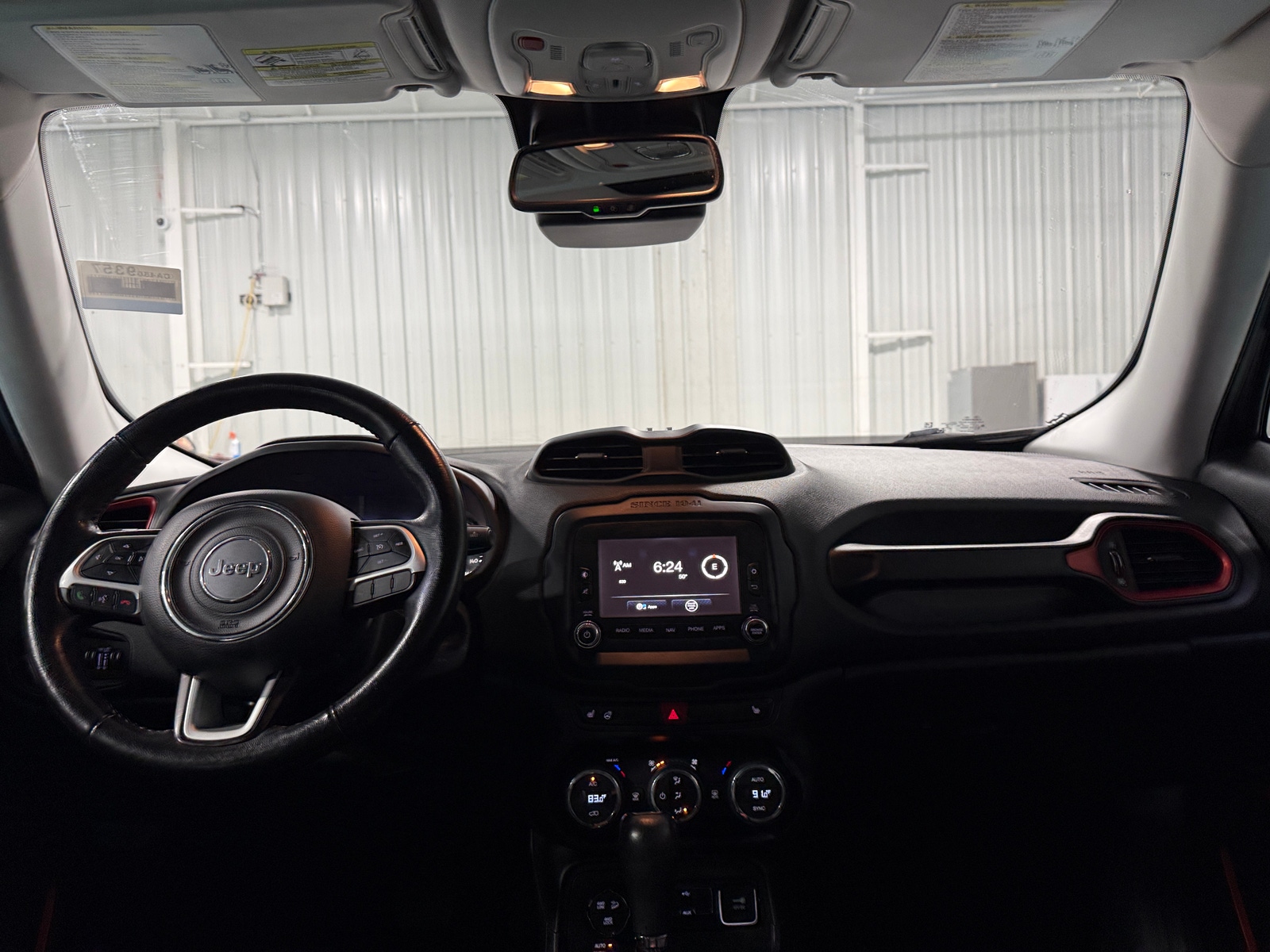 Thumbnail: 2017 Jeep Renegade - 3