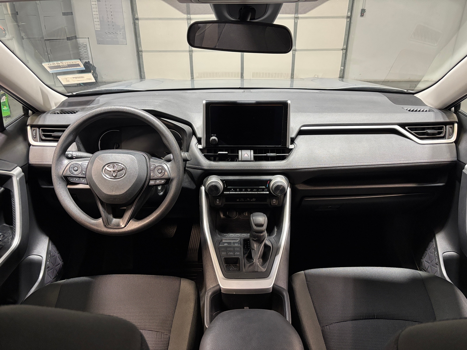 Thumbnail: 2024 Toyota RAV4 - 3