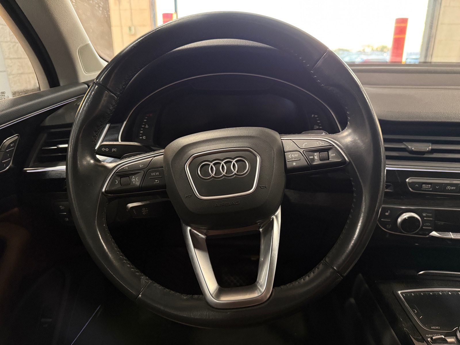 Thumbnail: 2019 Audi Q7 - 4