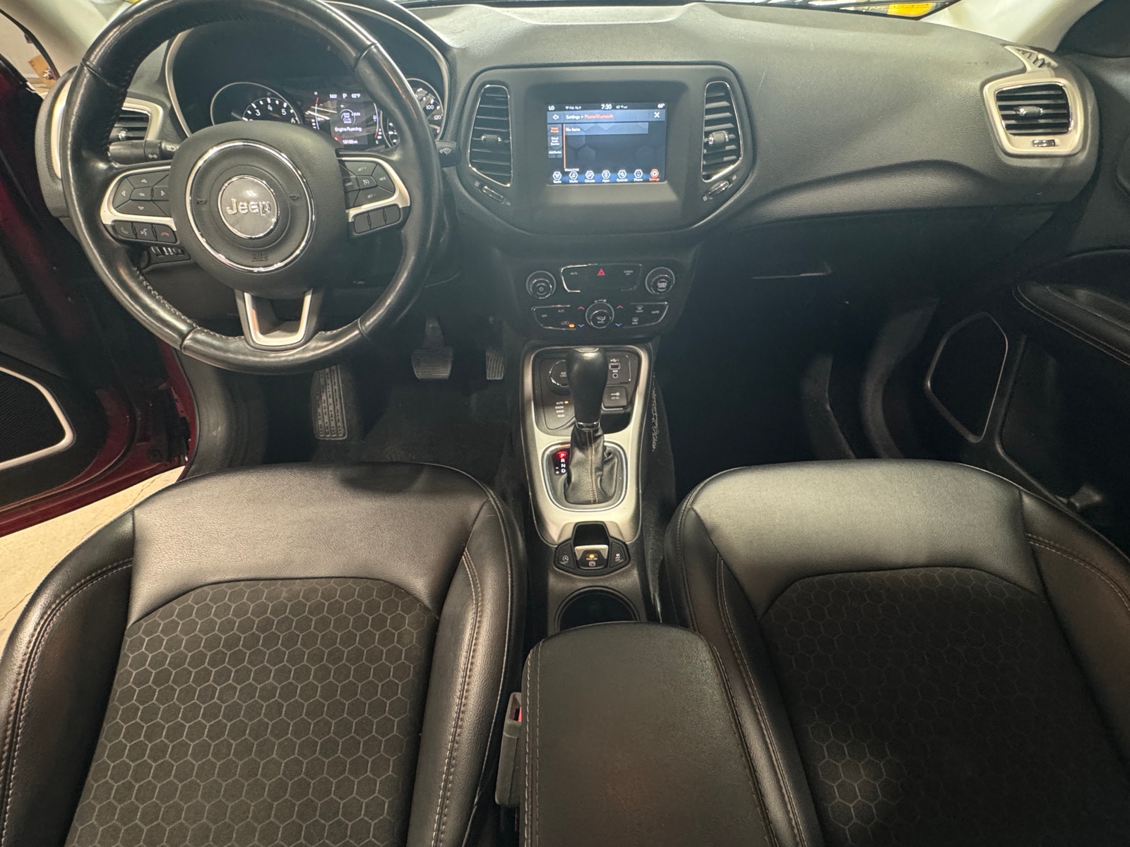 Thumbnail: 2019 Jeep Compass - 3