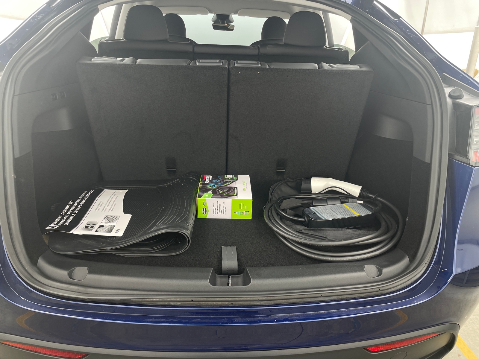 Thumbnail: 2023 Tesla Model Y - 6