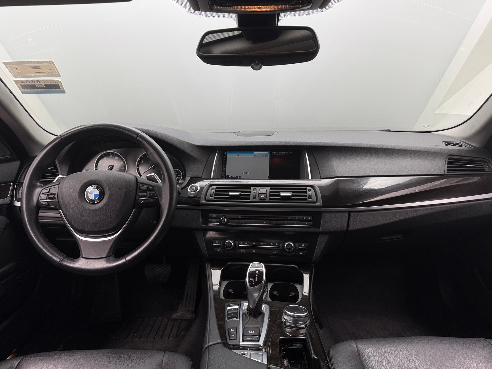 Thumbnail: 2016 BMW 5 Series - 2