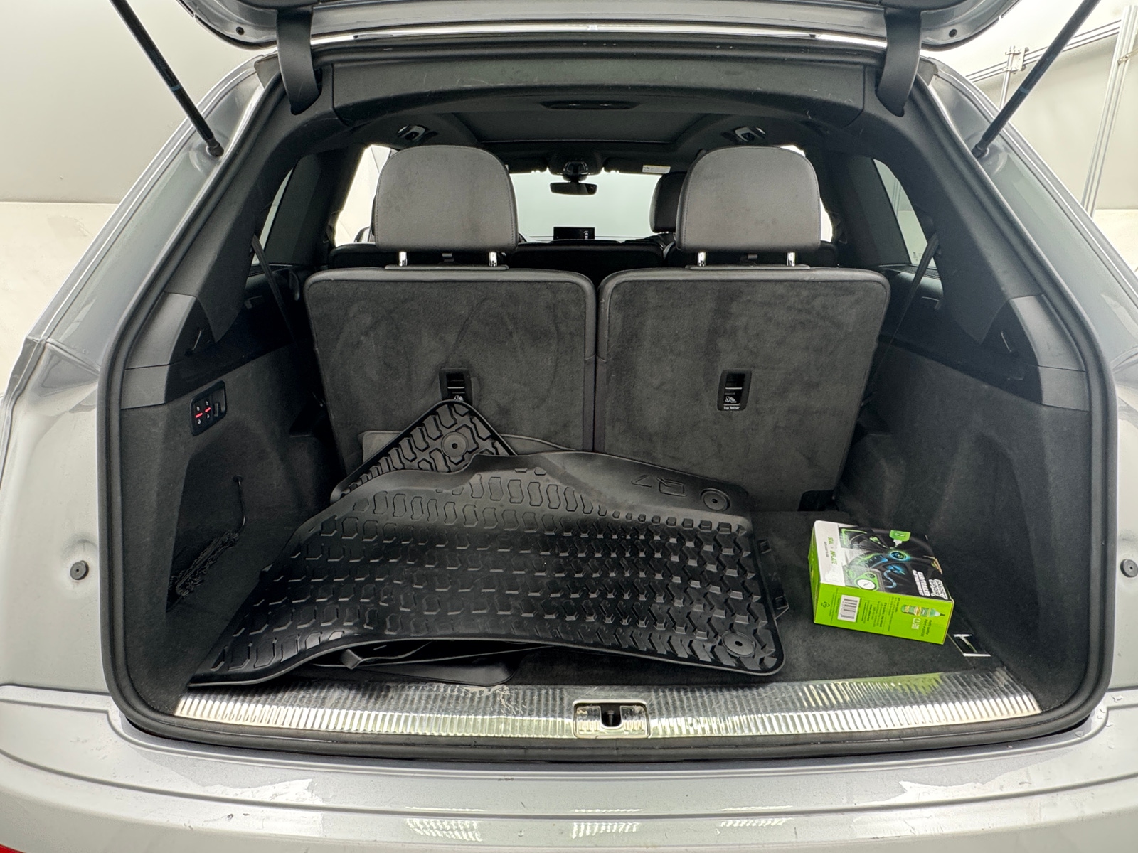 Thumbnail: 2017 Audi Q7 - 6