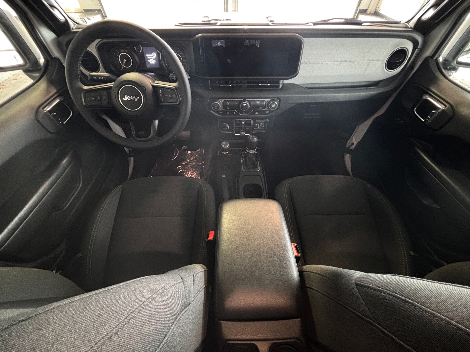 Thumbnail: 2025 Jeep Wrangler - 3