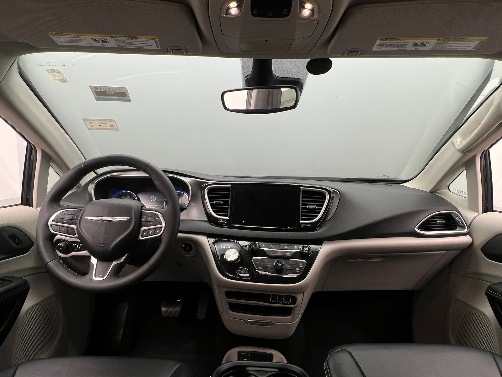 Thumbnail: 2024 Chrysler Pacifica - 2