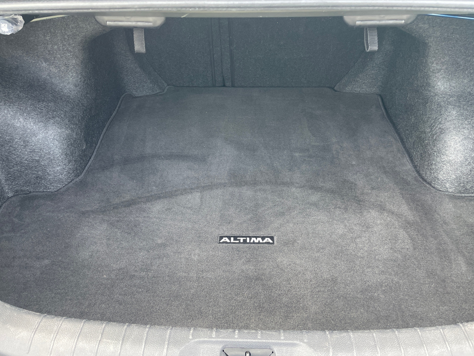 Thumbnail: 2025 Nissan Altima - 6