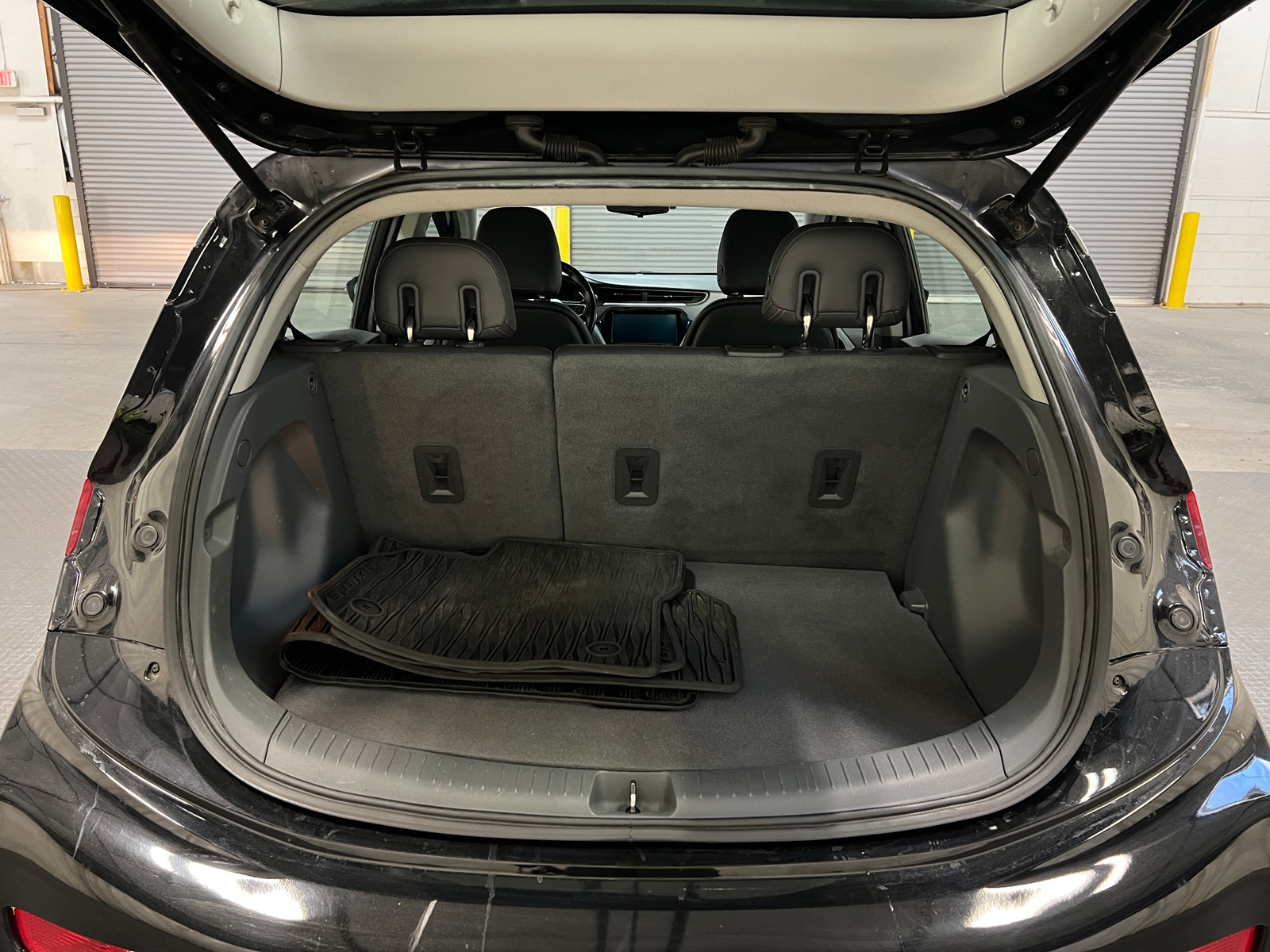 Thumbnail: 2019 Chevrolet Bolt EV - 6