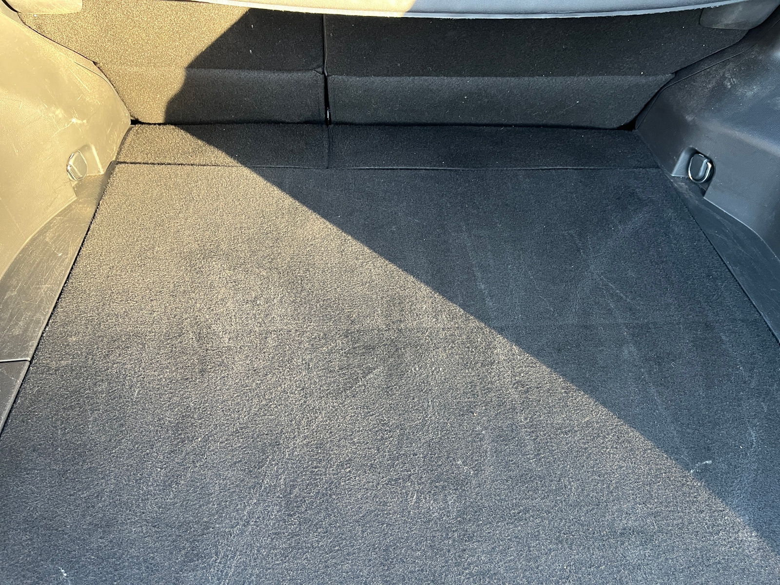 Thumbnail: 2025 Toyota RAV4 - 6