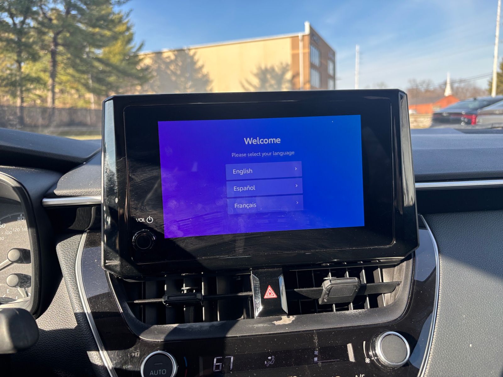 Thumbnail: 2025 Toyota Corolla - 4