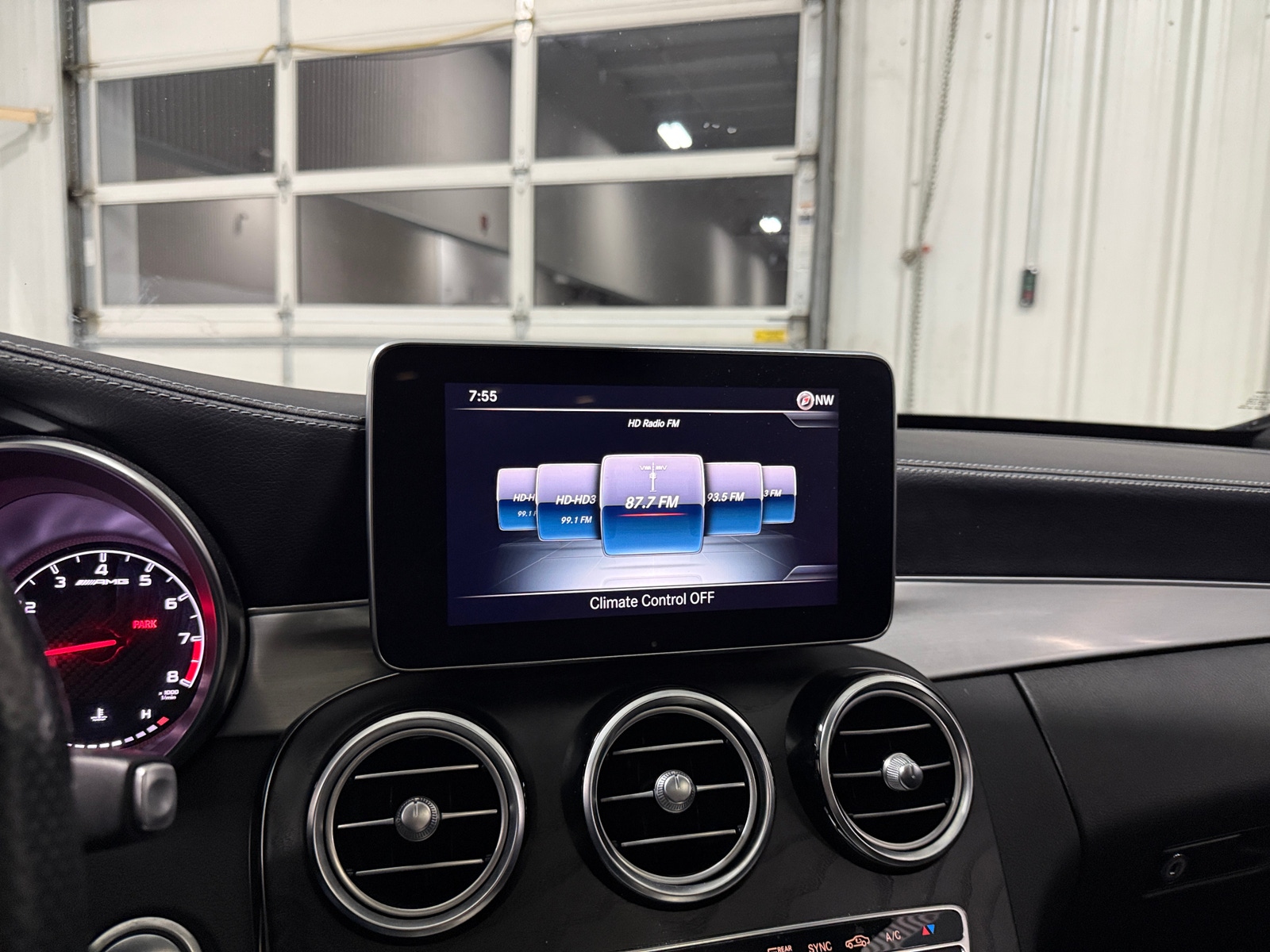 Thumbnail: 2018 Mercedes-Benz C-Class - 3