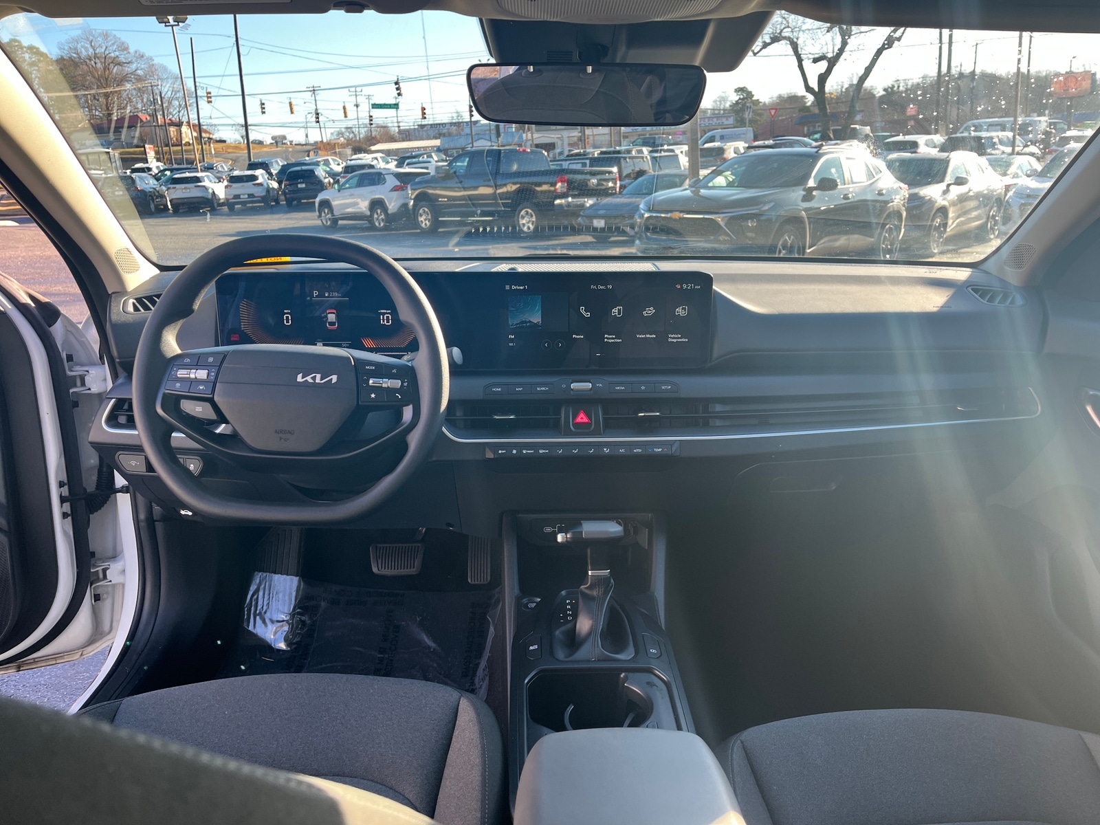 Thumbnail: 2025 Kia K4 - 3