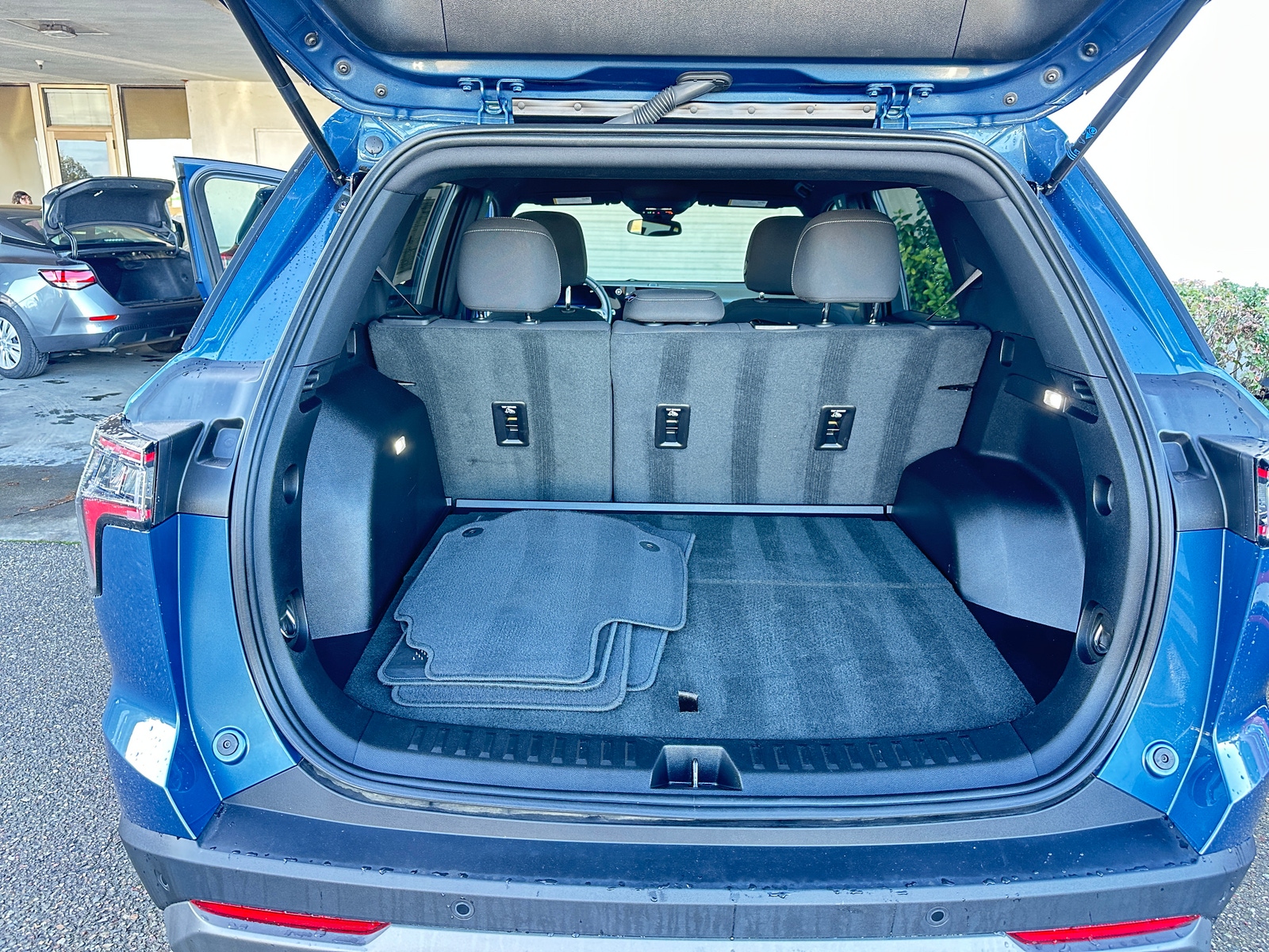 Thumbnail: 2025 Chevrolet Equinox - 6