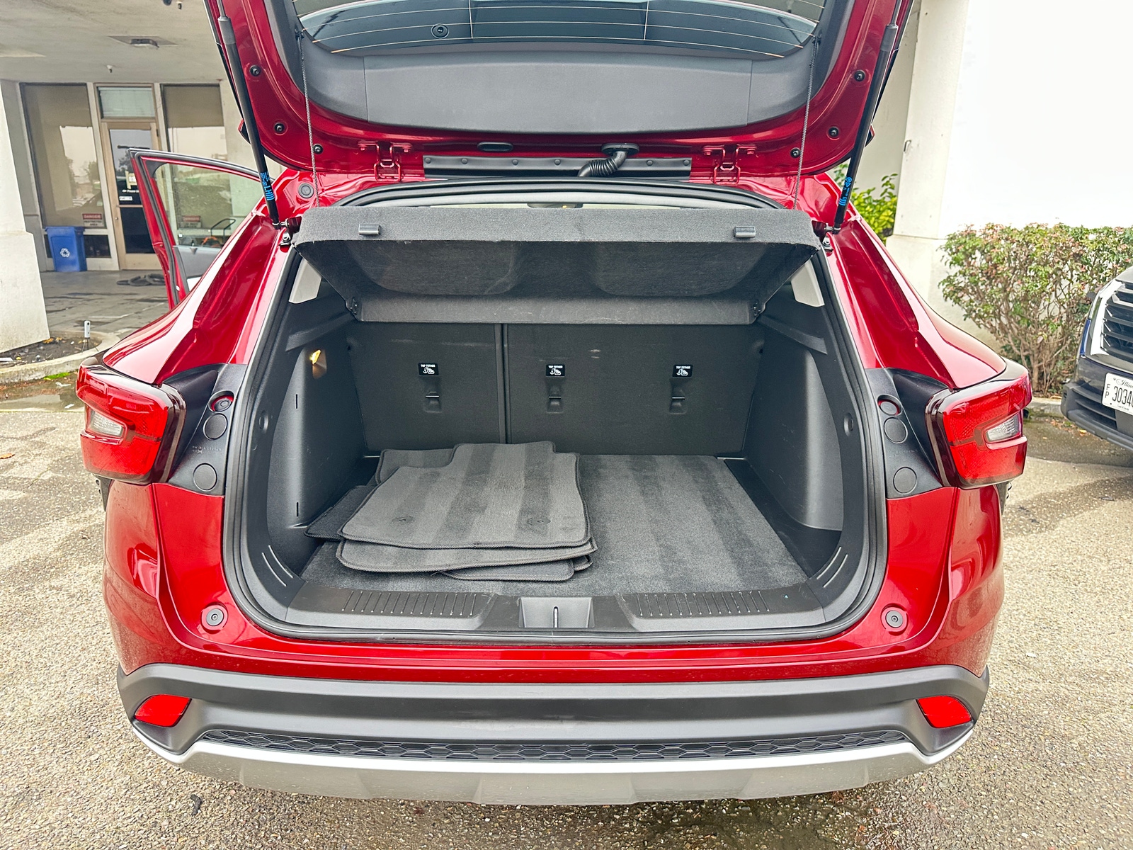 Thumbnail: 2025 Chevrolet Trax - 6